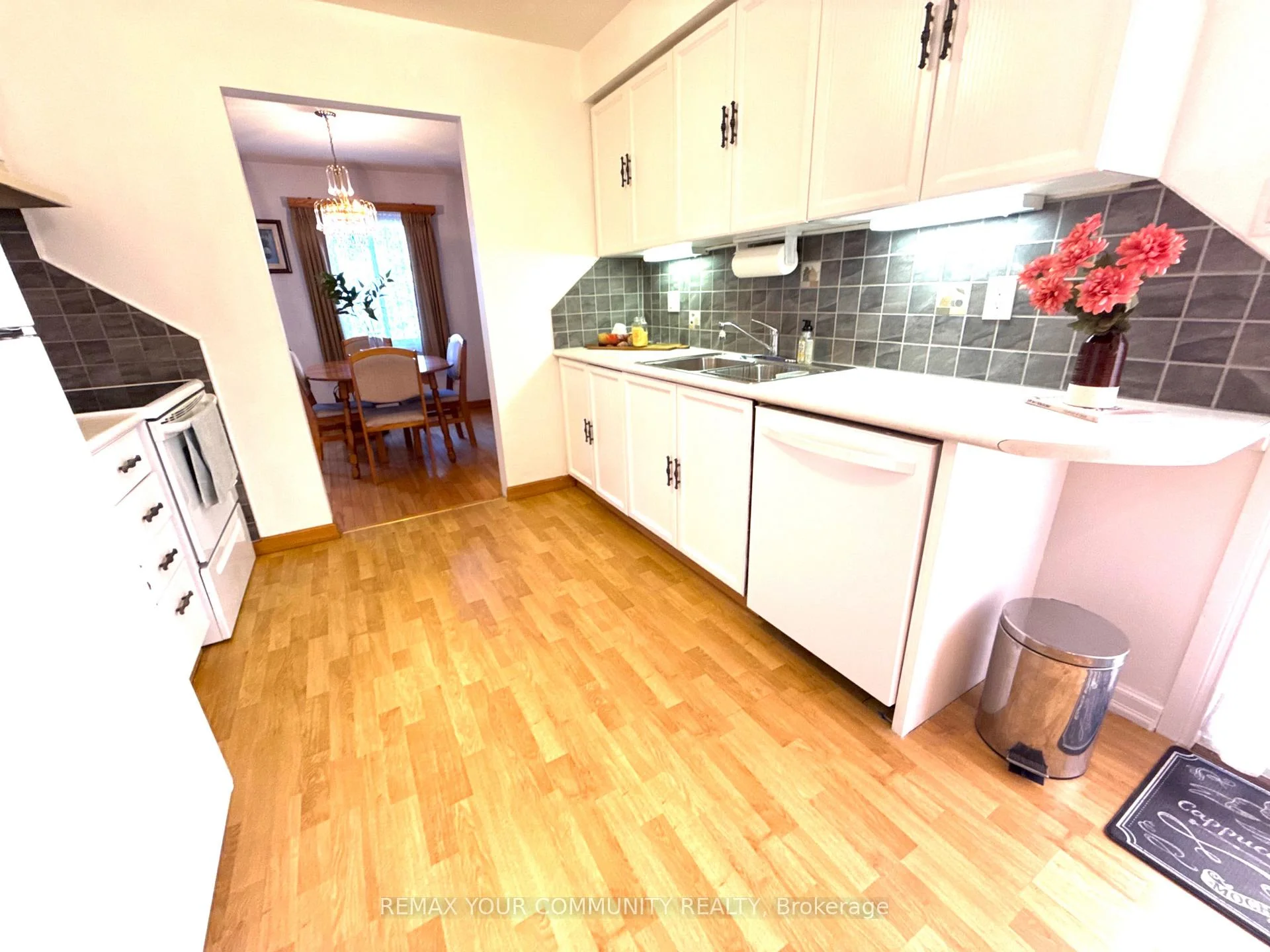 Photo 39 of 21 Wright Crescent, Ajax, Central — HOMEH