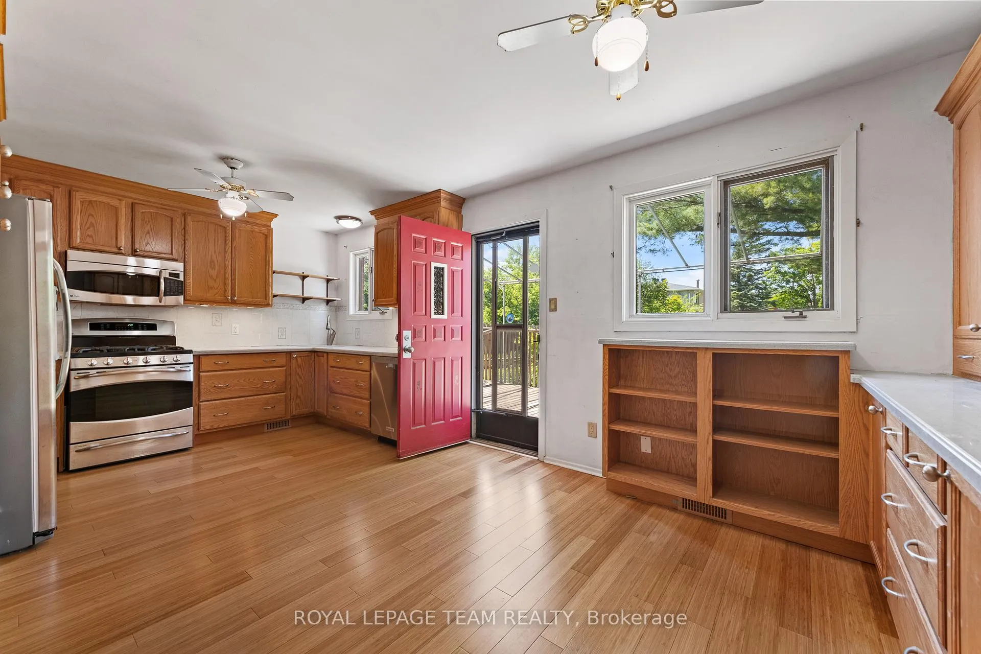 Photo 8 of 961 Greenbriar Avenue, Ottawa, Carleton Heights — HOMEH