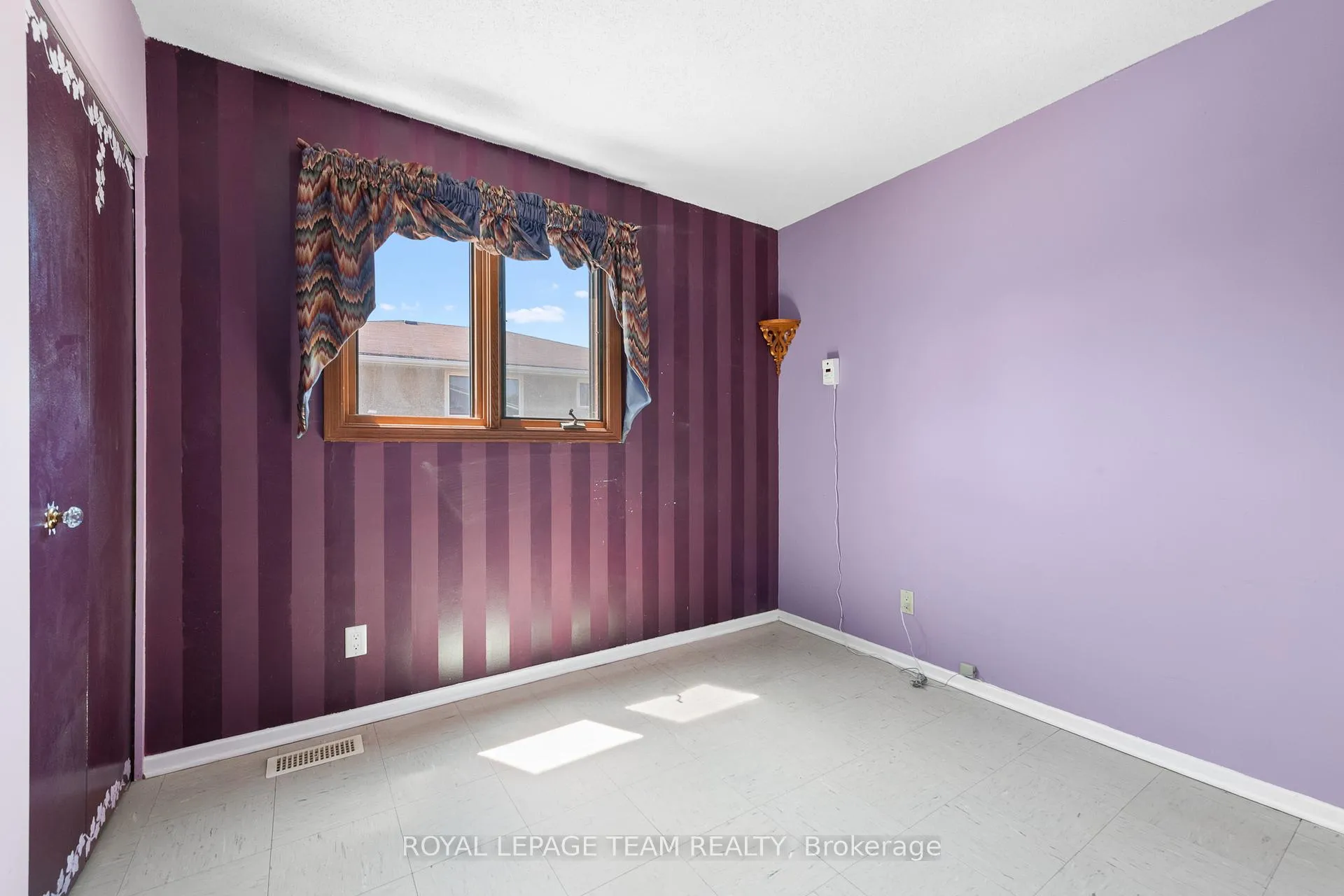 Photo 16 of 961 Greenbriar Avenue, Ottawa, Carleton Heights — HOMEH