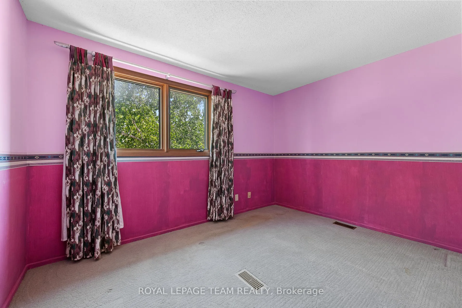 Photo 18 of 961 Greenbriar Avenue, Ottawa, Carleton Heights — HOMEH