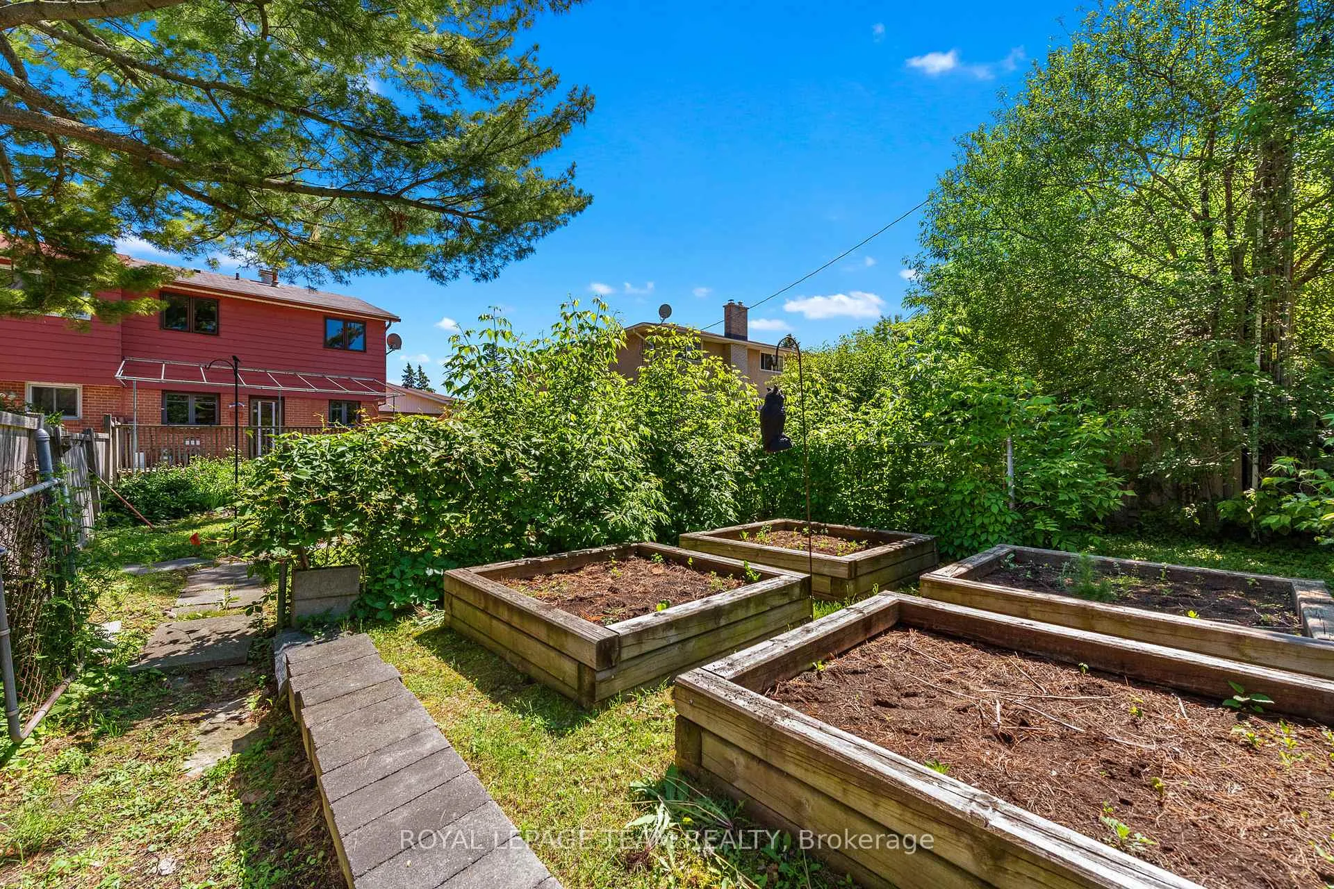 Photo 32 of 961 Greenbriar Avenue, Ottawa, Carleton Heights — HOMEH