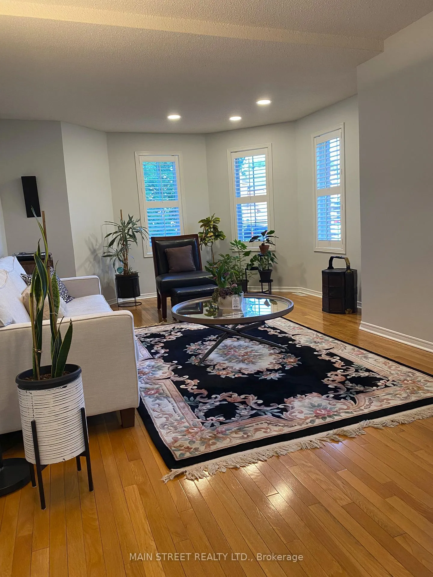 Photo 6 of 20 Horstman Street, Markham, Rouge River Estates — HOMEH