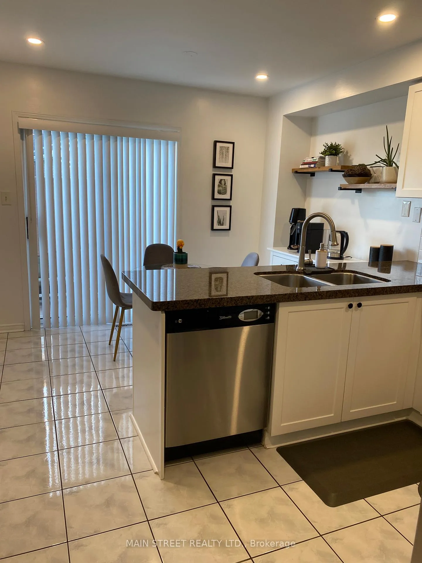 Photo 16 of 20 Horstman Street, Markham, Rouge River Estates — HOMEH