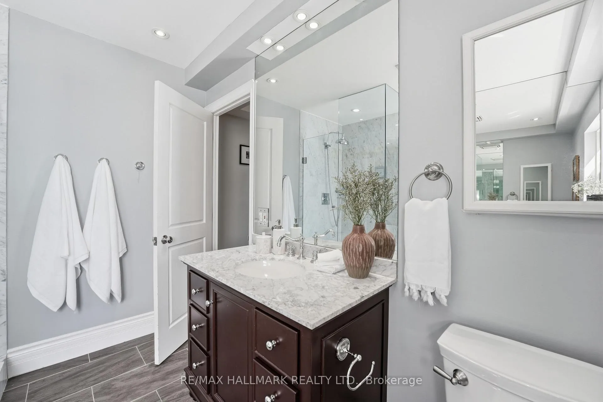 Photo 18 of 105 Bertmount Avenue, Toronto, South Riverdale — HOMEH