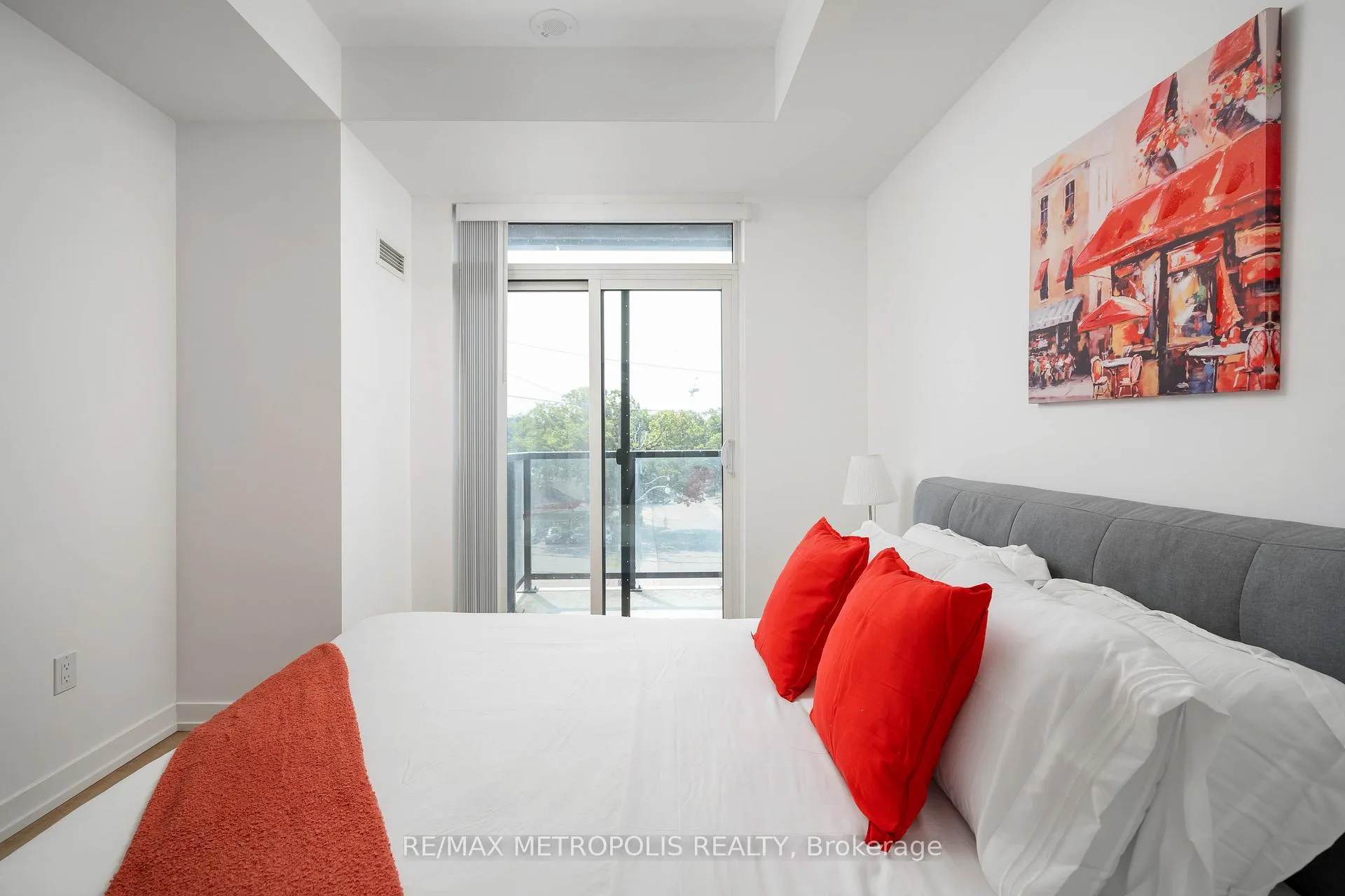 Photo 12 of Unit 407, 2300 St Clair Avenue W, Toronto, Junction Area — HOMEH