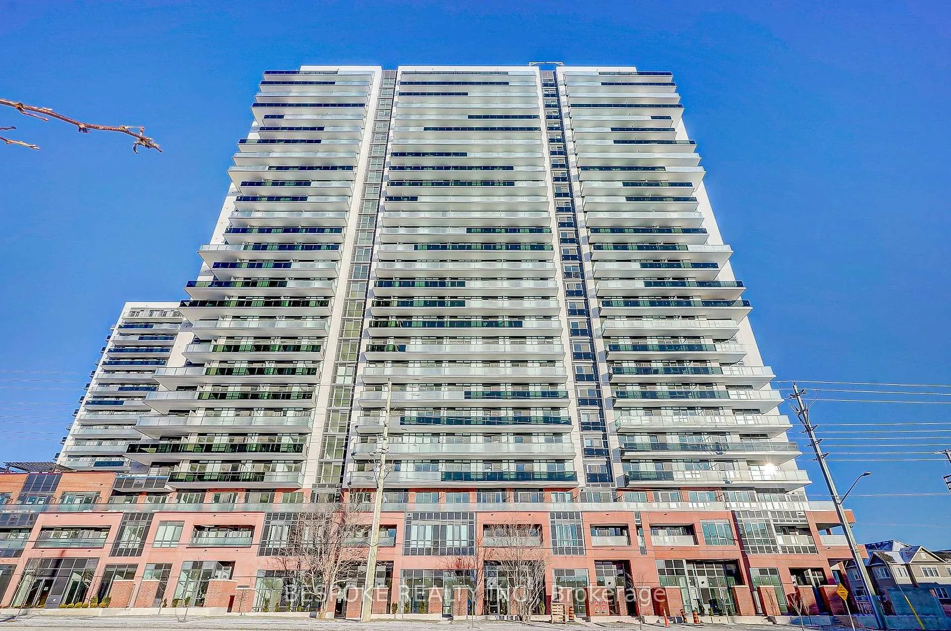 Photo 2 of Unit 714, 2545 Simcoe Street N, Oshawa, Windfields — HOMEH