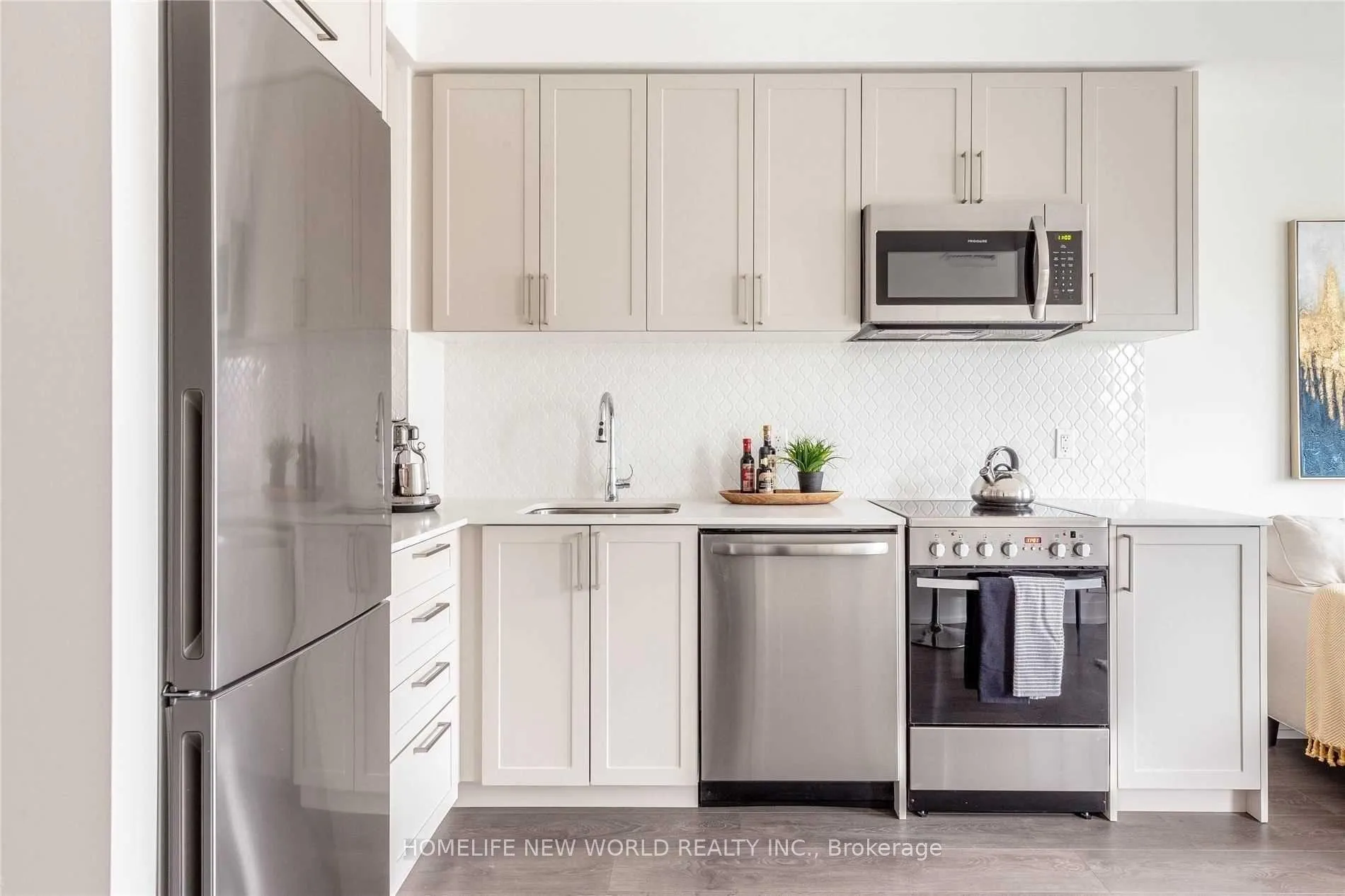 Photo 3 of Unit 218E, 278 Buchanan Drive, Markham, Unionville — HOMEH
