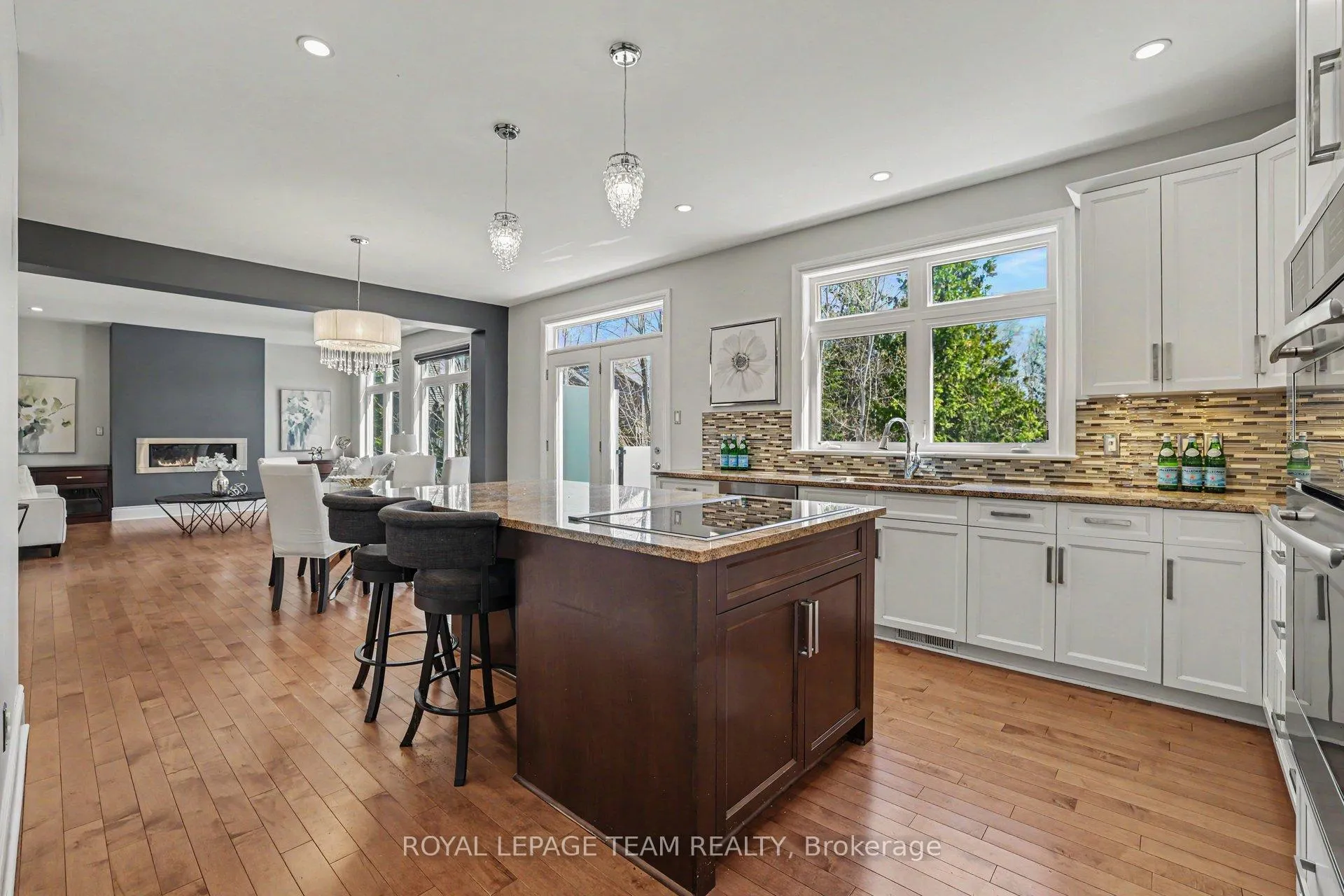 Photo 10 of 594 Overland Drive, Ottawa, Stittsville (North) — HOMEH