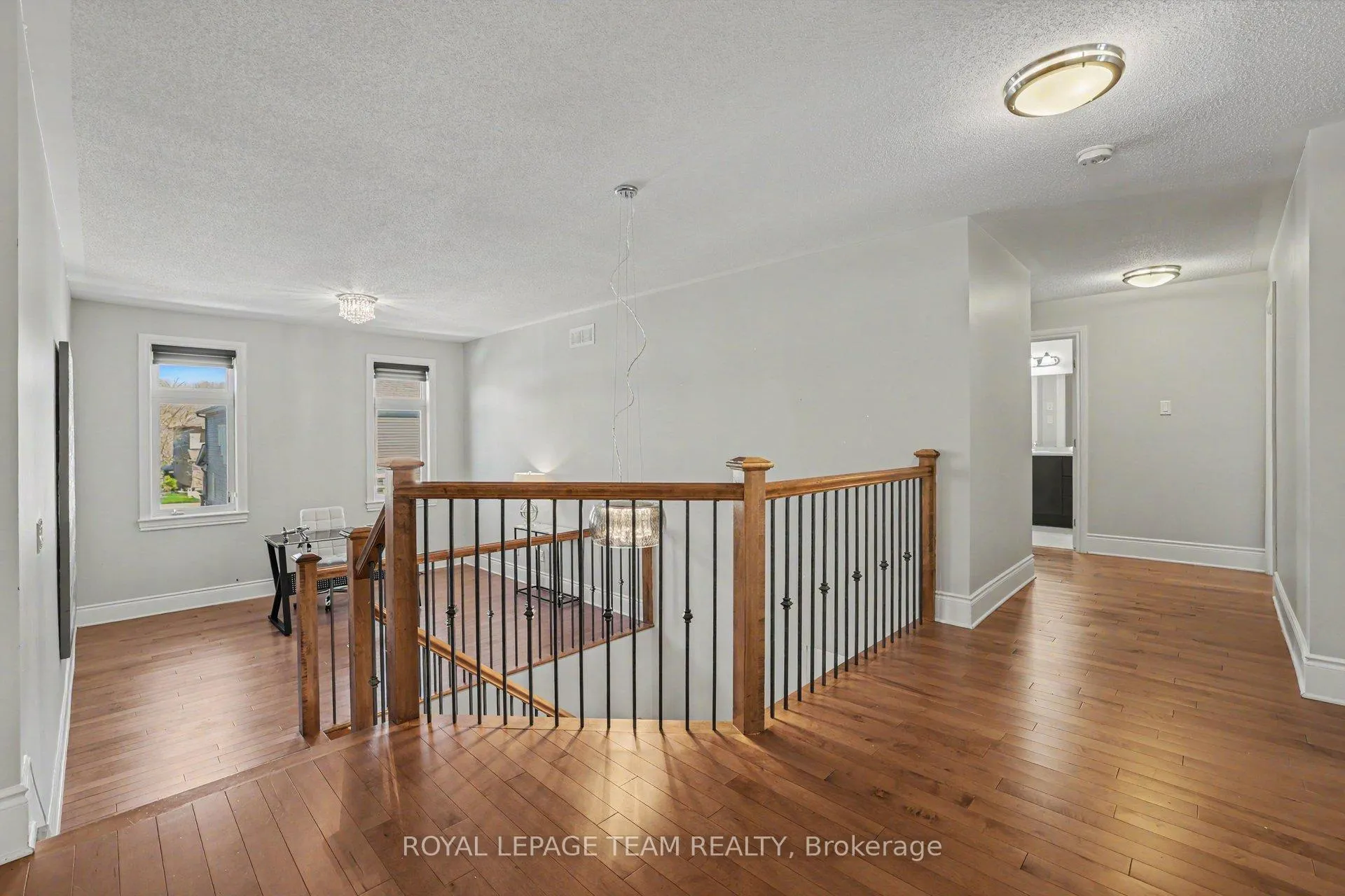 Photo 18 of 594 Overland Drive, Ottawa, Stittsville (North) — HOMEH
