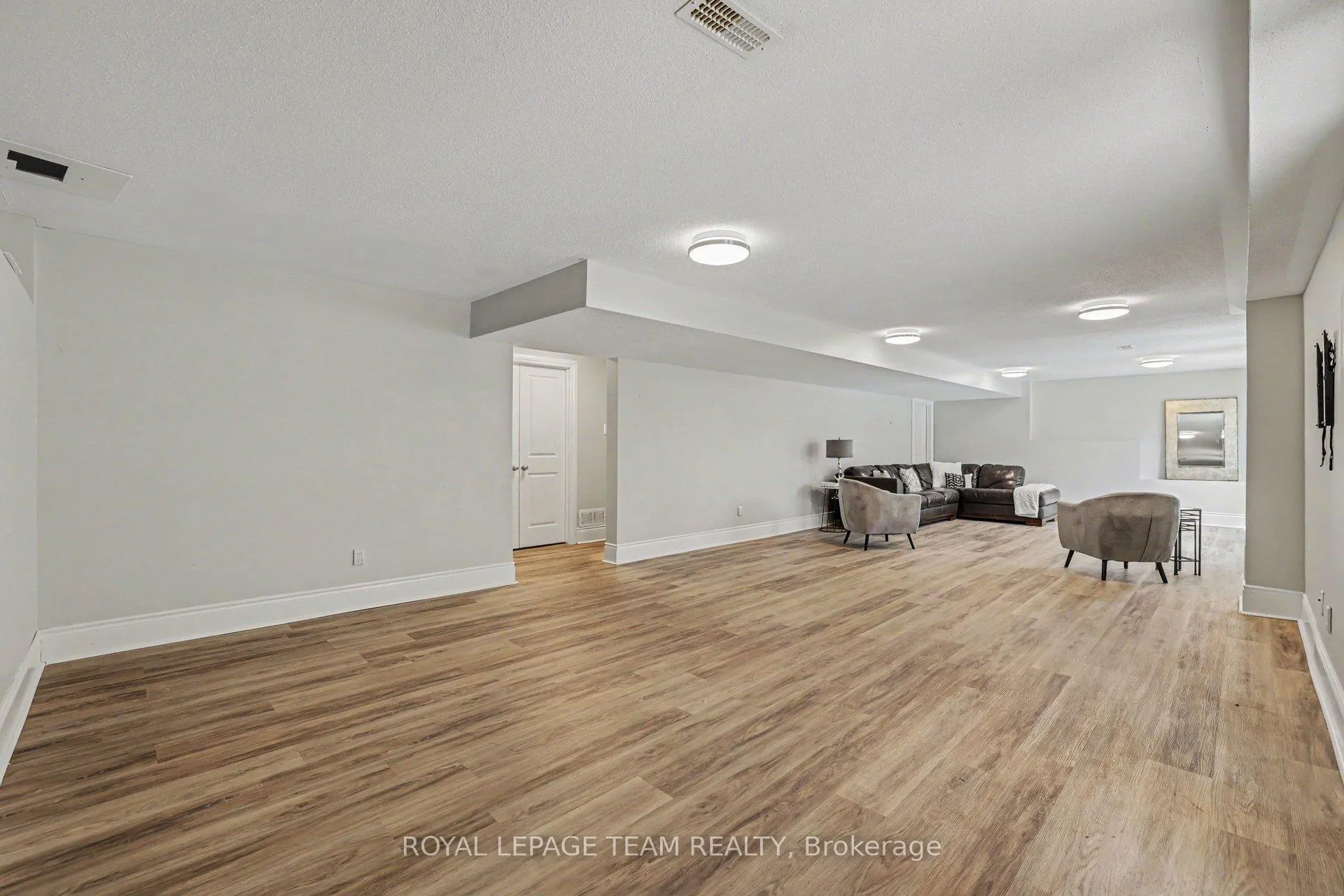 Photo 38 of 594 Overland Drive, Ottawa, Stittsville (North) — HOMEH
