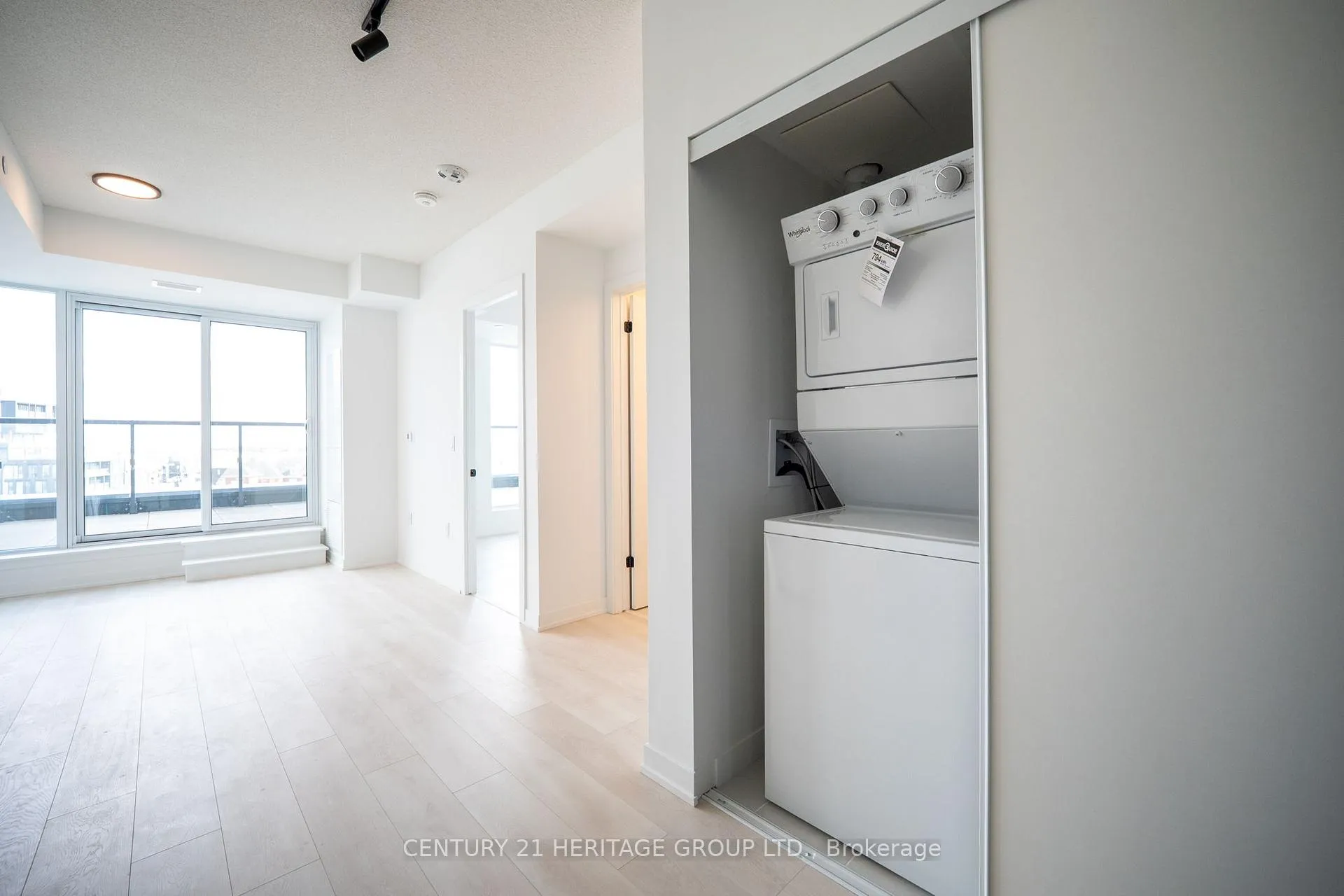 Photo 24 of Unit 431, 4878 Powers Common, Burlington, Alton — HOMEH
