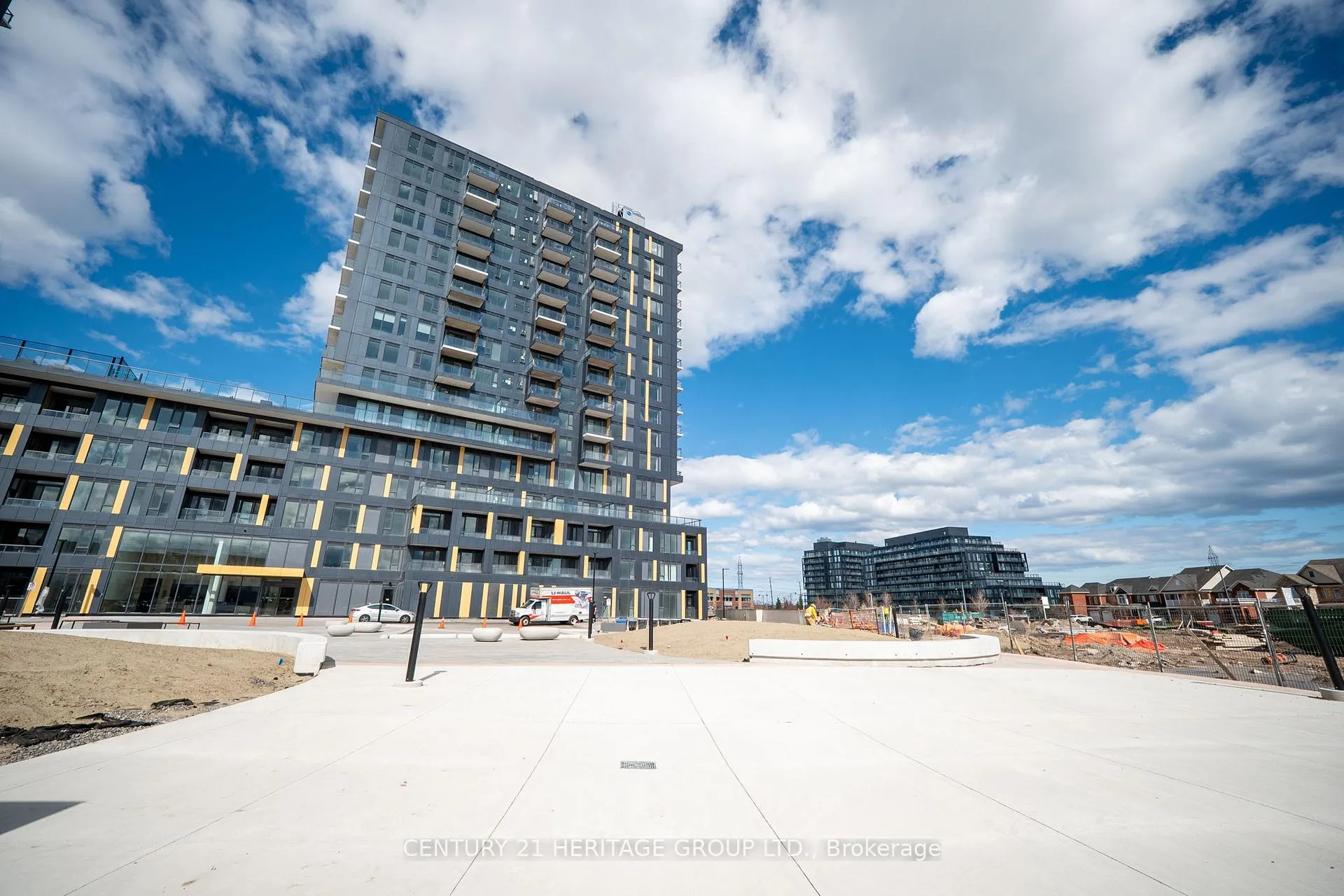Photo 29 of Unit 431, 4878 Powers Common, Burlington, Alton — HOMEH