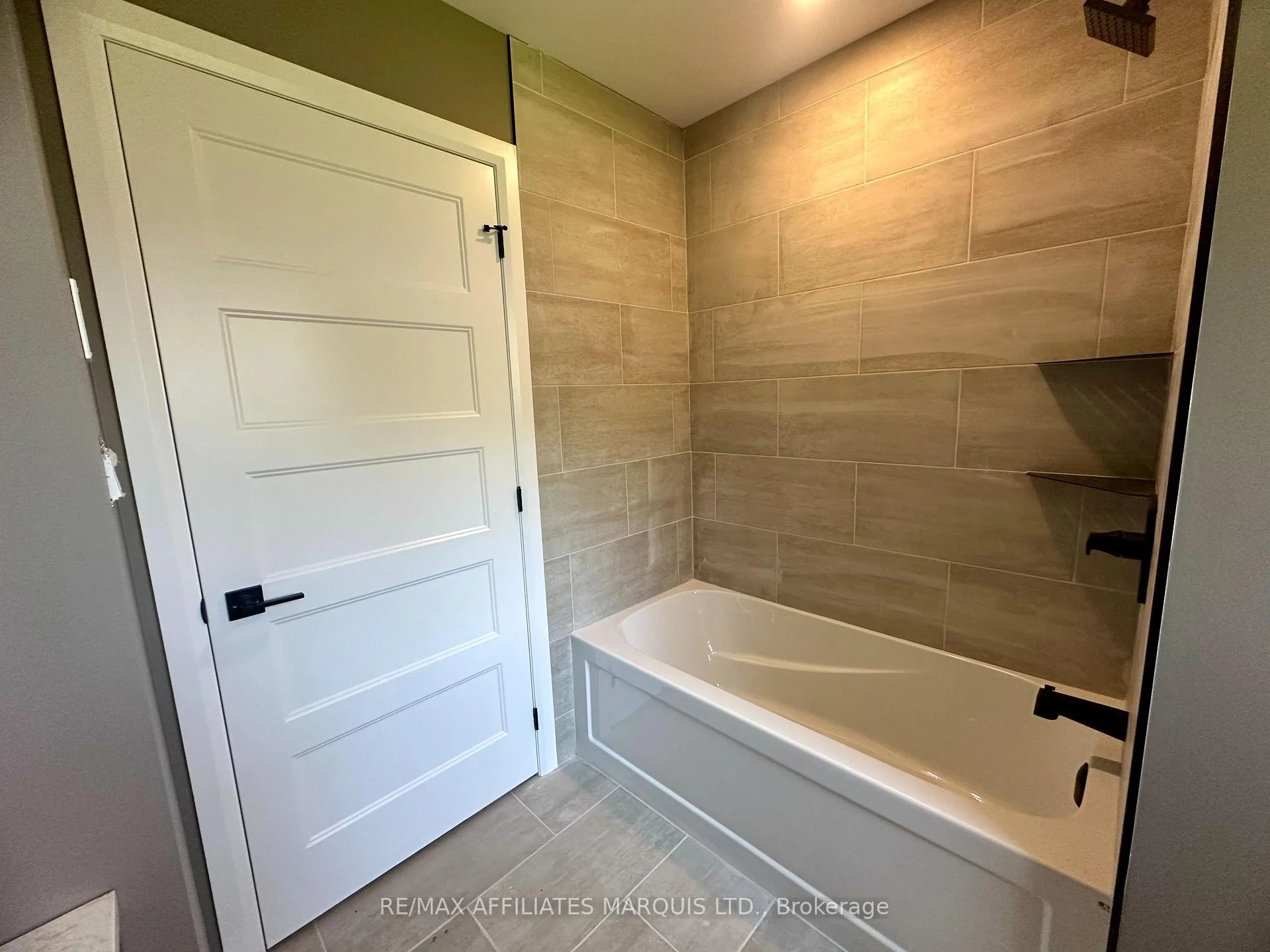 Photo 9 of 2542 Macgregor Drive, South Glengarry, South Glengarry (Lancaster) Twp — HOMEH