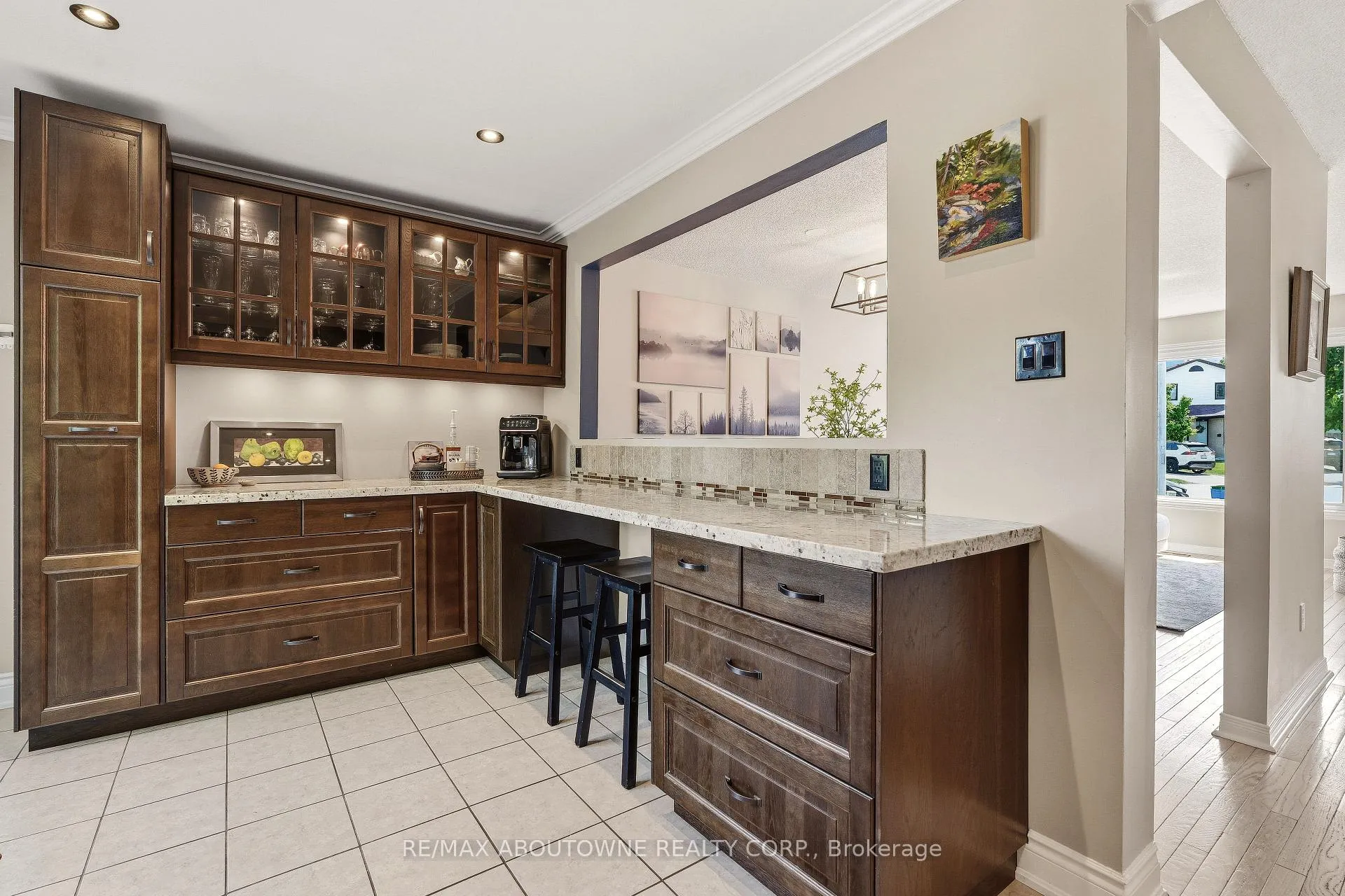 Photo 12 of 3054 Flanagan Court, Burlington, Brant Hills — HOMEH