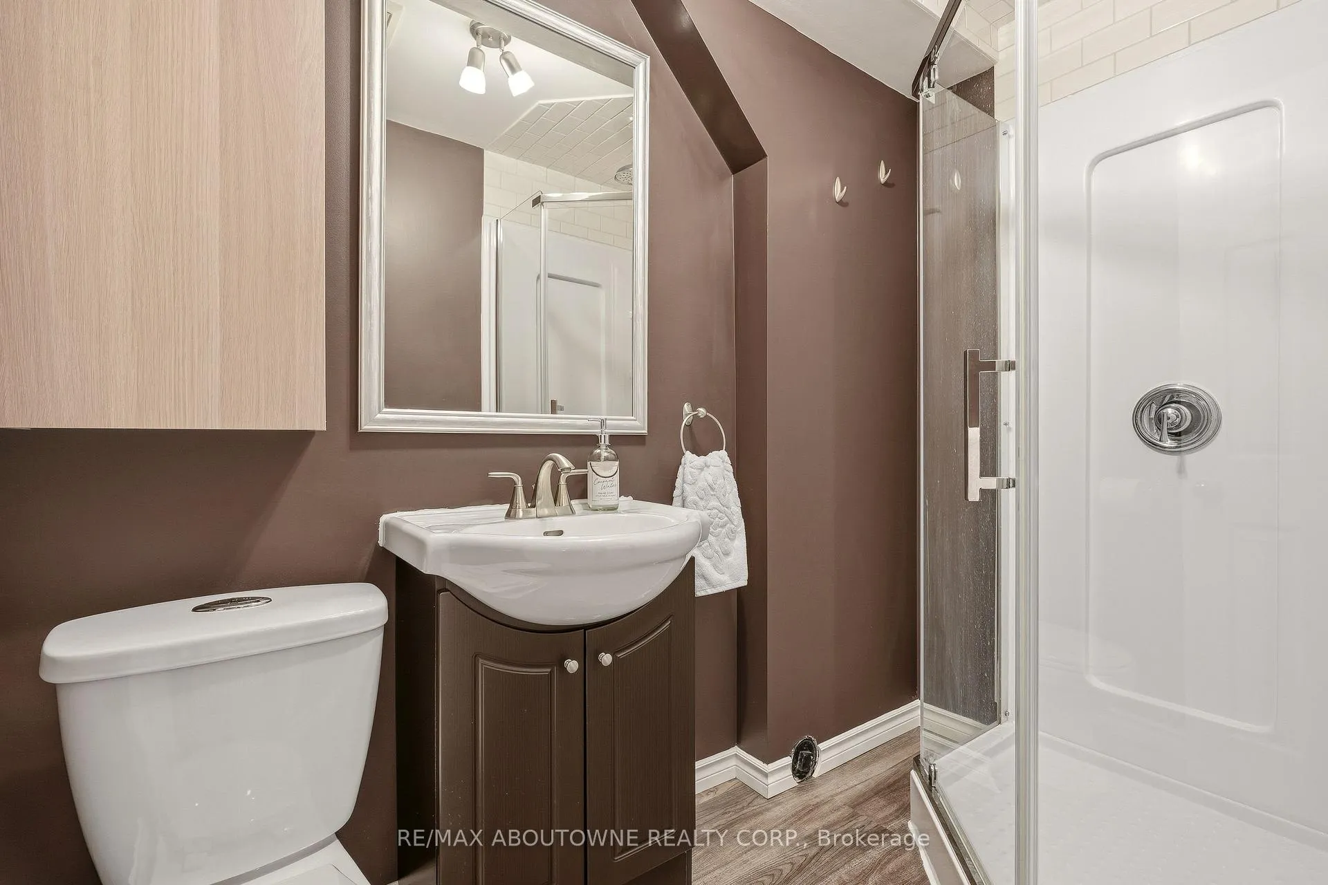 Photo 38 of 3054 Flanagan Court, Burlington, Brant Hills — HOMEH