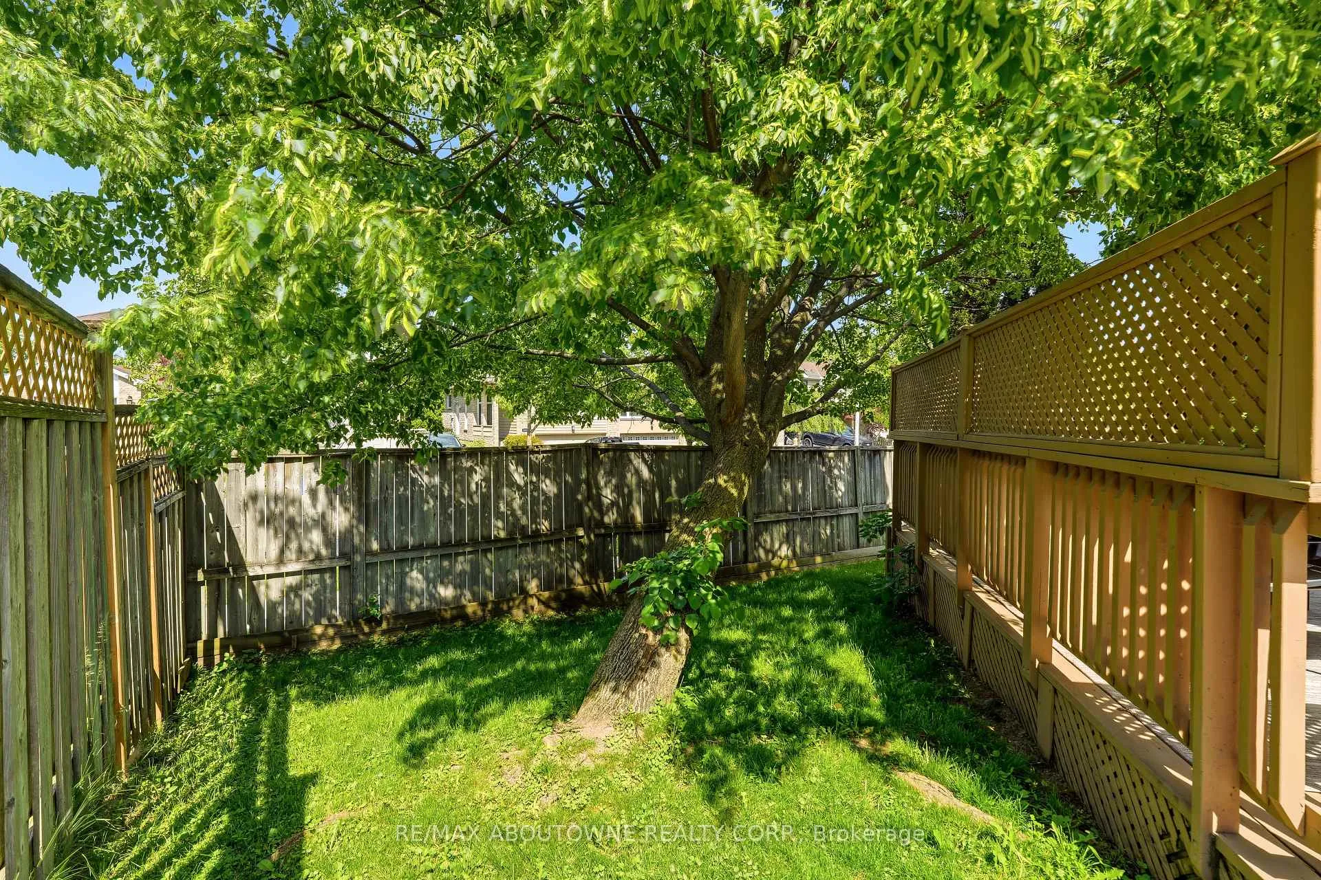 Photo 45 of 3054 Flanagan Court, Burlington, Brant Hills — HOMEH