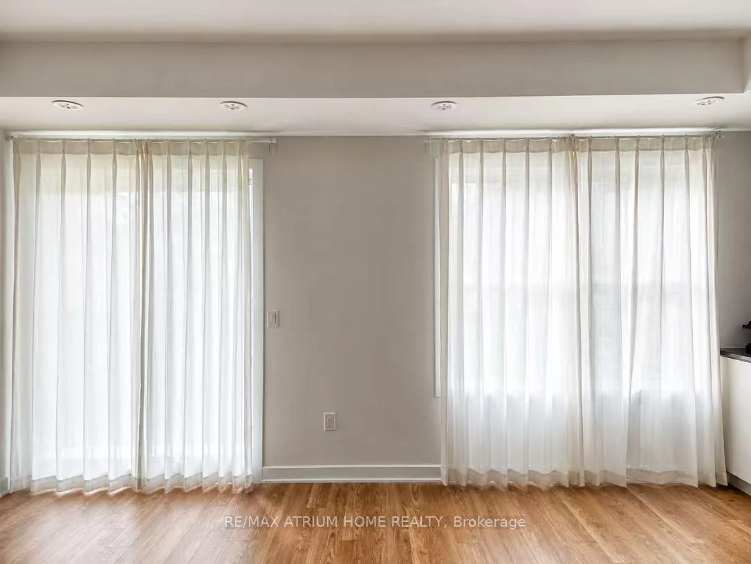 Photo 19 of Unit 228, 15100 Yonge Street N, Aurora, Aurora Village — HOMEH