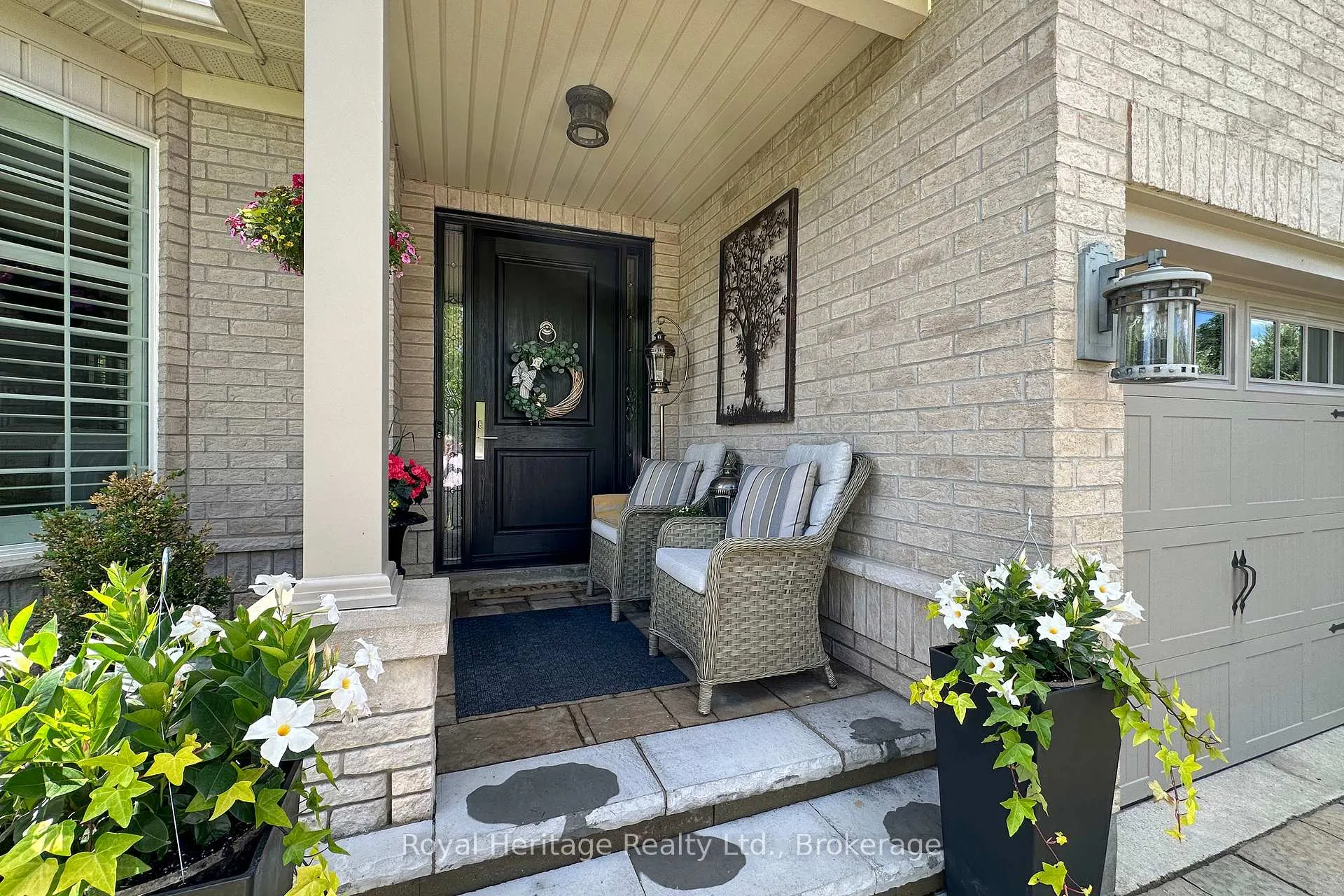Photo 3 of 36 Earl Cuddie Boulevard, Scugog, Port Perry — HOMEH
