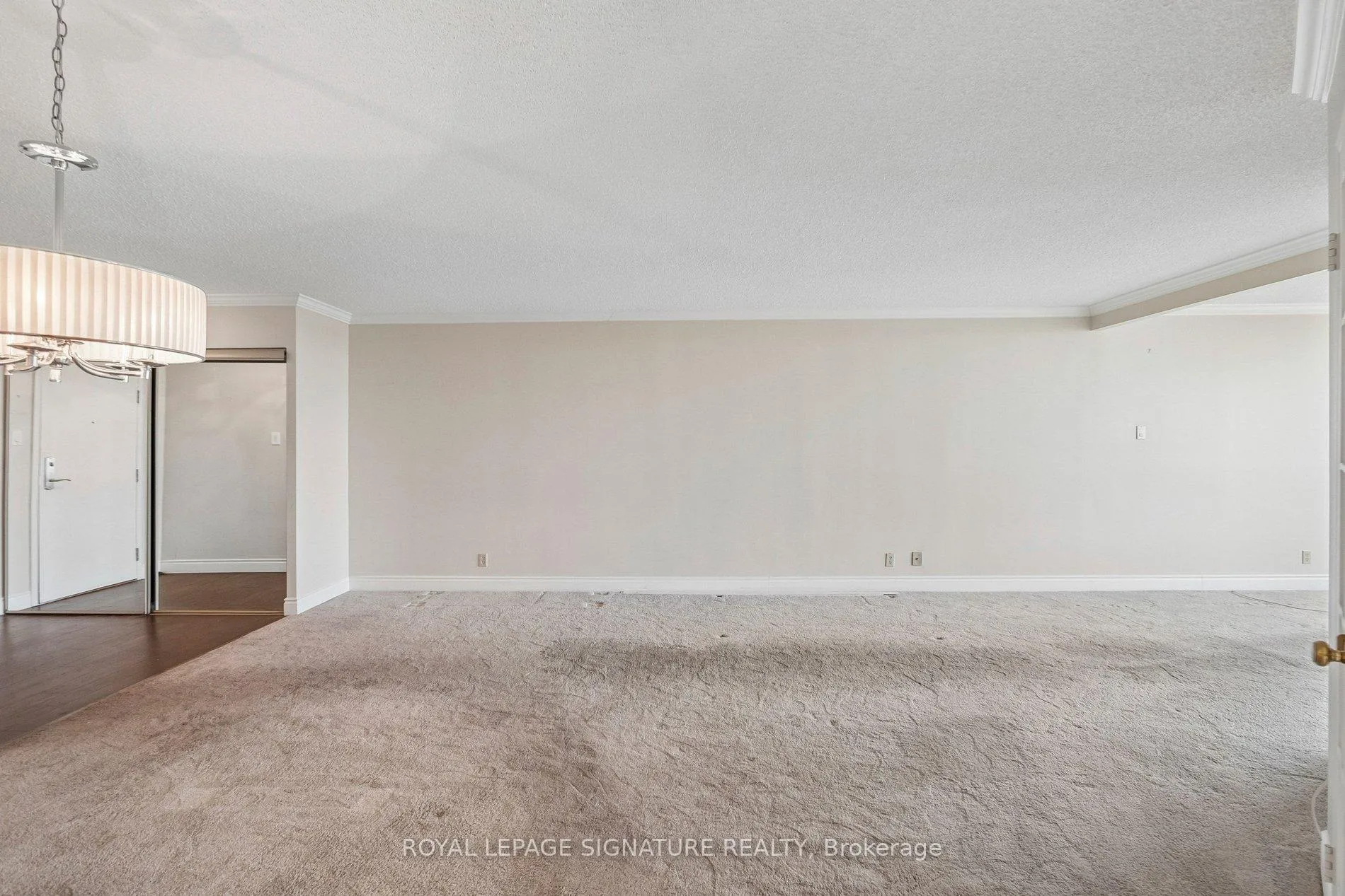 Photo 7 of Unit 715, 1890 Valley Farm Road, Pickering, Town Centre — HOMEH