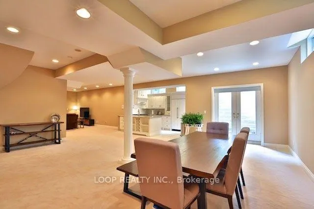 Photo 10 of 66 Cotswold Crescent, North York, St. Andrew-Windfields — HOMEH