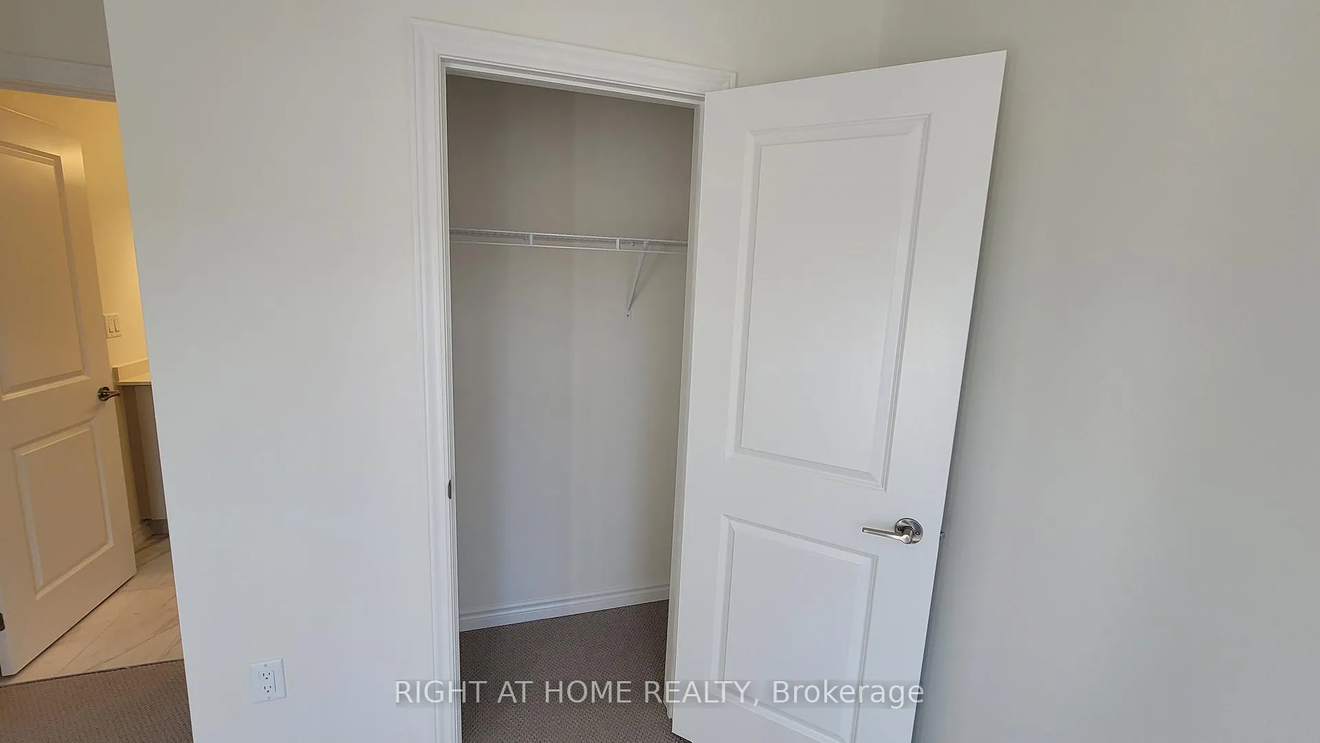 Photo 20 of 170 Shepherd Drive, Barrie, Rural Barrie Southeast — HOMEH