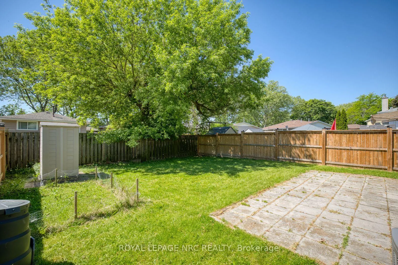 Photo 11 of 6128 Strohan Street, Niagara Falls, Church's Lane — HOMEH