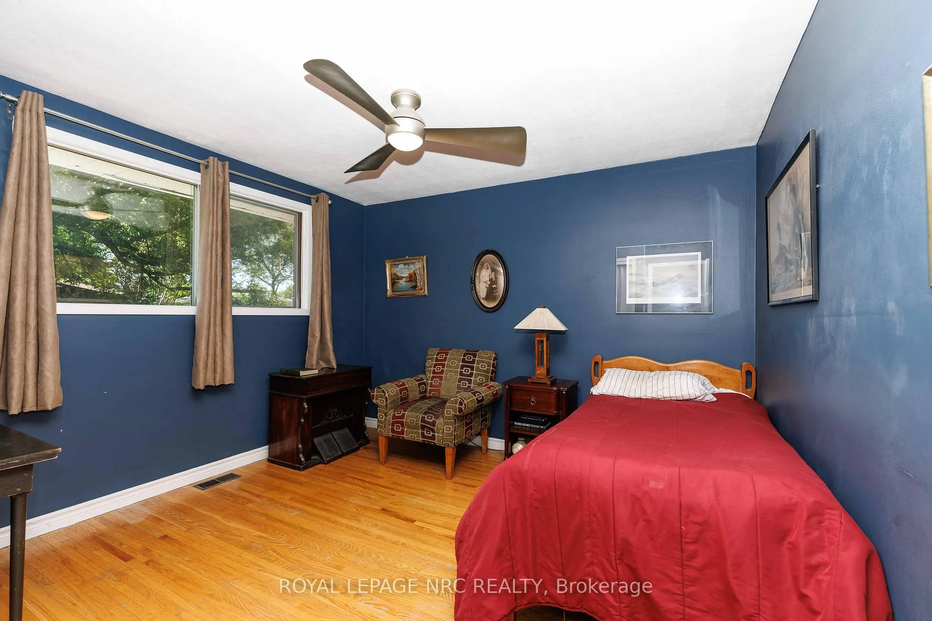 Photo 27 of 6128 Strohan Street, Niagara Falls, Church's Lane — HOMEH