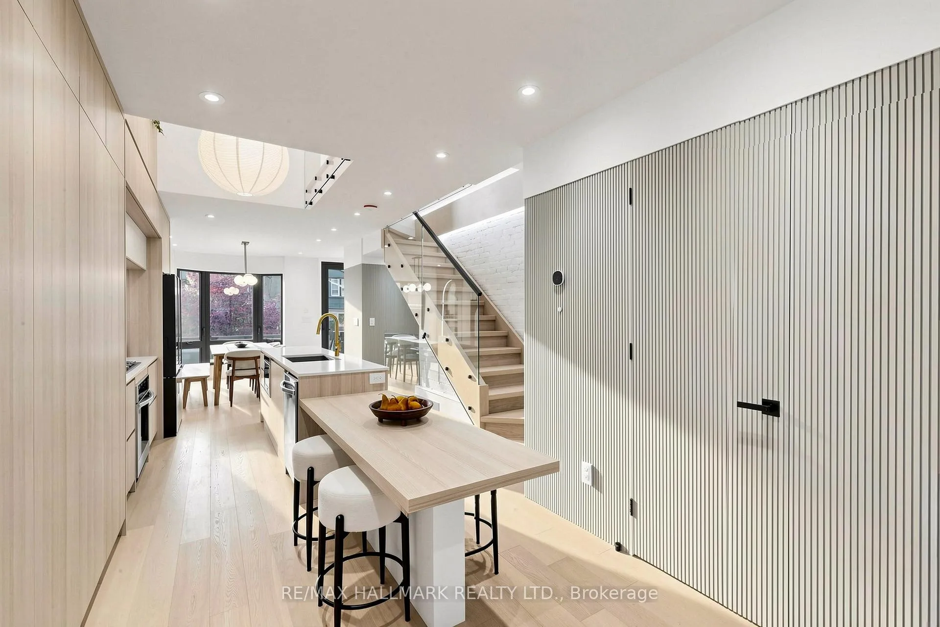 Photo 8 of 207 Victor Avenue, Toronto, North Riverdale — HOMEH