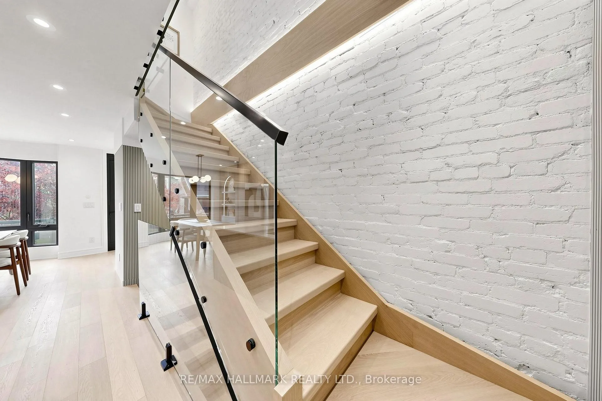 Photo 17 of 207 Victor Avenue, Toronto, North Riverdale — HOMEH
