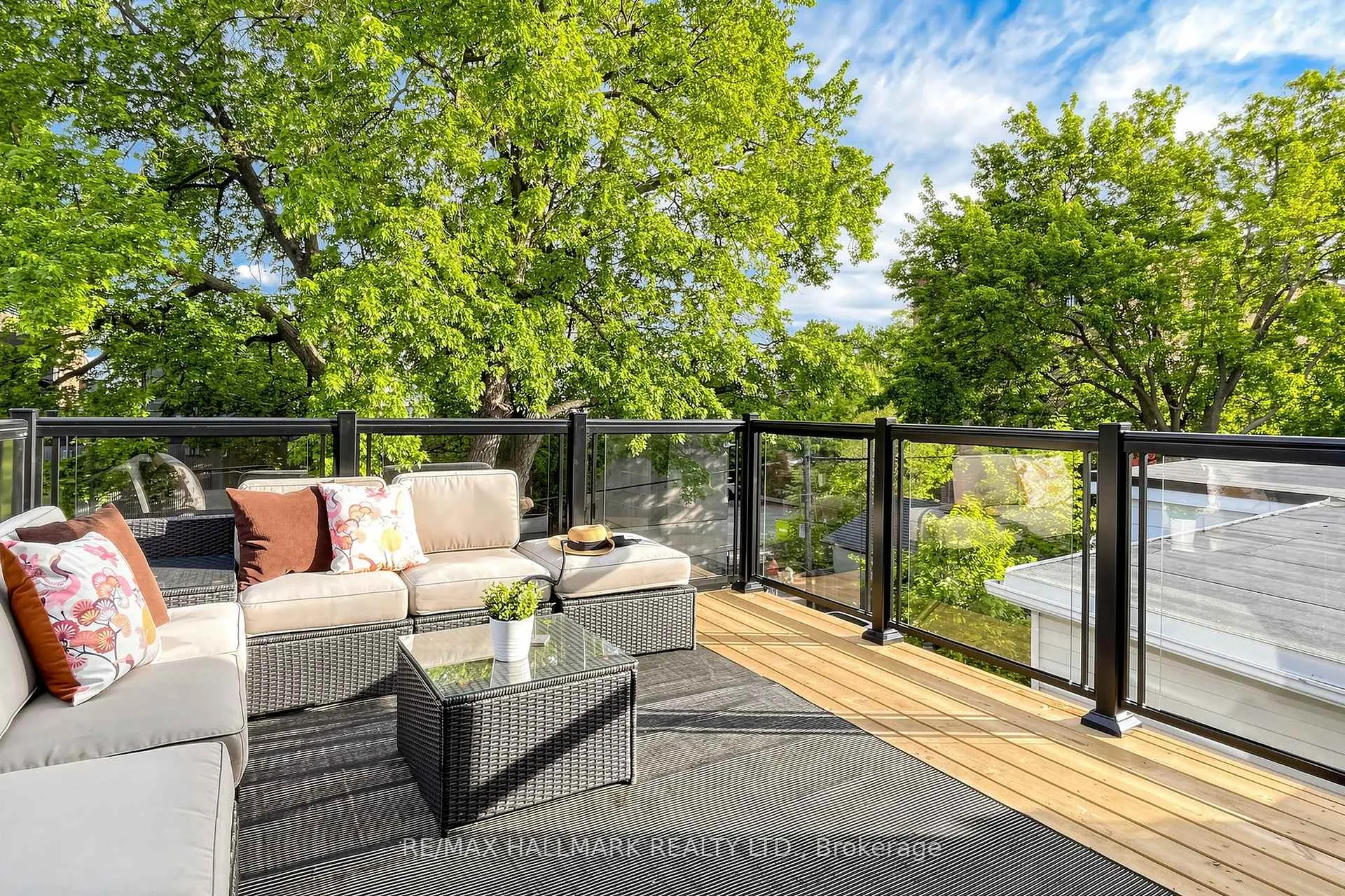 Photo 39 of 207 Victor Avenue, Toronto, North Riverdale — HOMEH