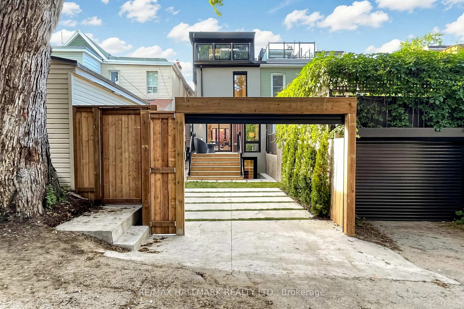 Photo 46 of 207 Victor Avenue, Toronto, North Riverdale — HOMEH