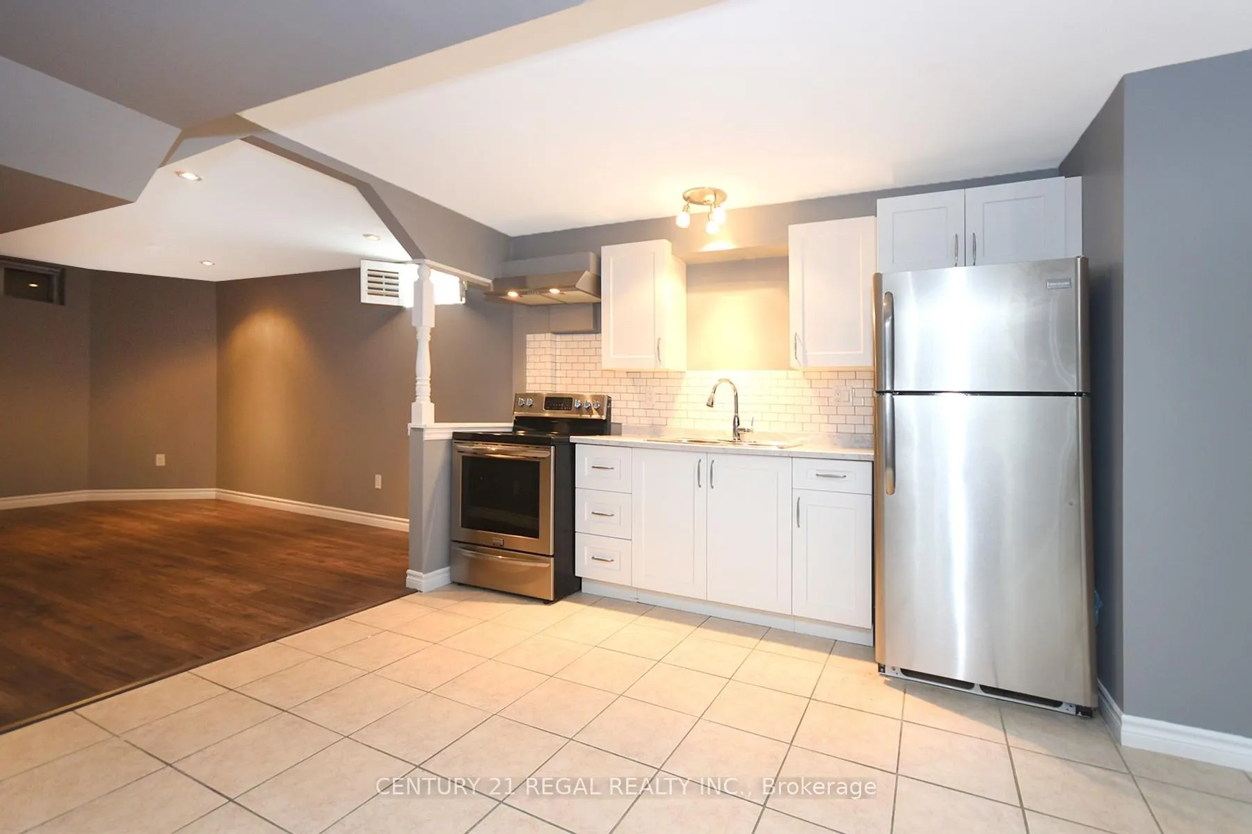 Photo 3 of Unit Basement, 25 Monte Carlo Drive, Vaughan, Sonoma Heights — HOMEH