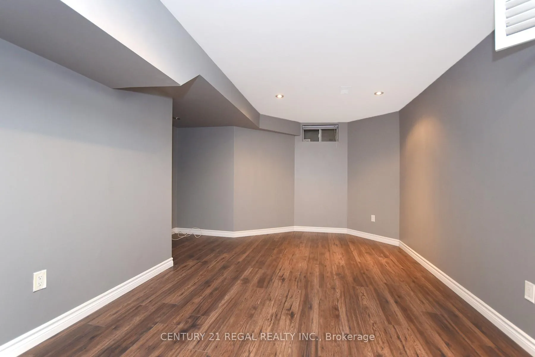 Photo 15 of Unit Basement, 25 Monte Carlo Drive, Vaughan, Sonoma Heights — HOMEH
