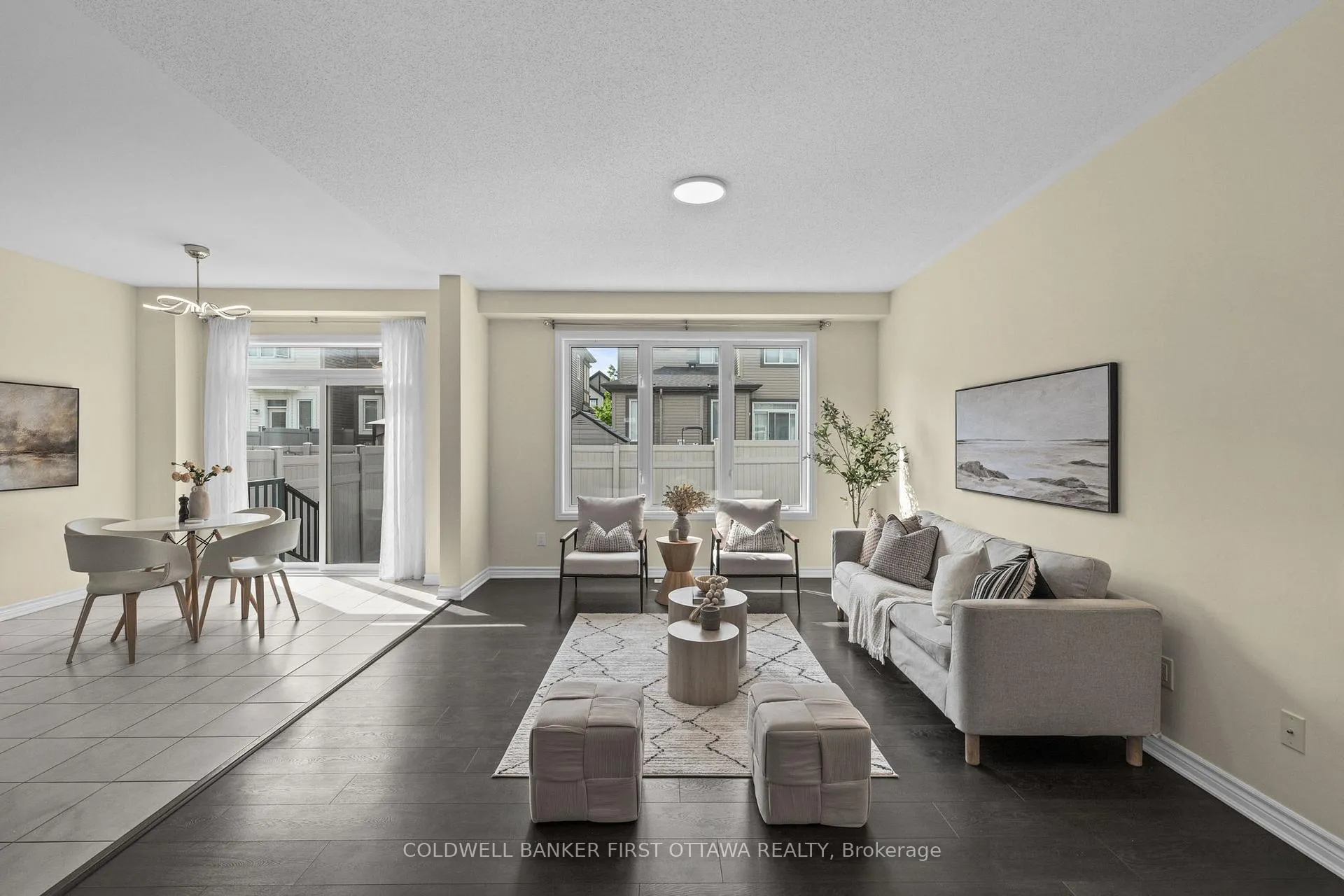 Photo 10 of 657 Dundonald Drive, Ottawa, Barrhaven - Half Moon Bay — HOMEH