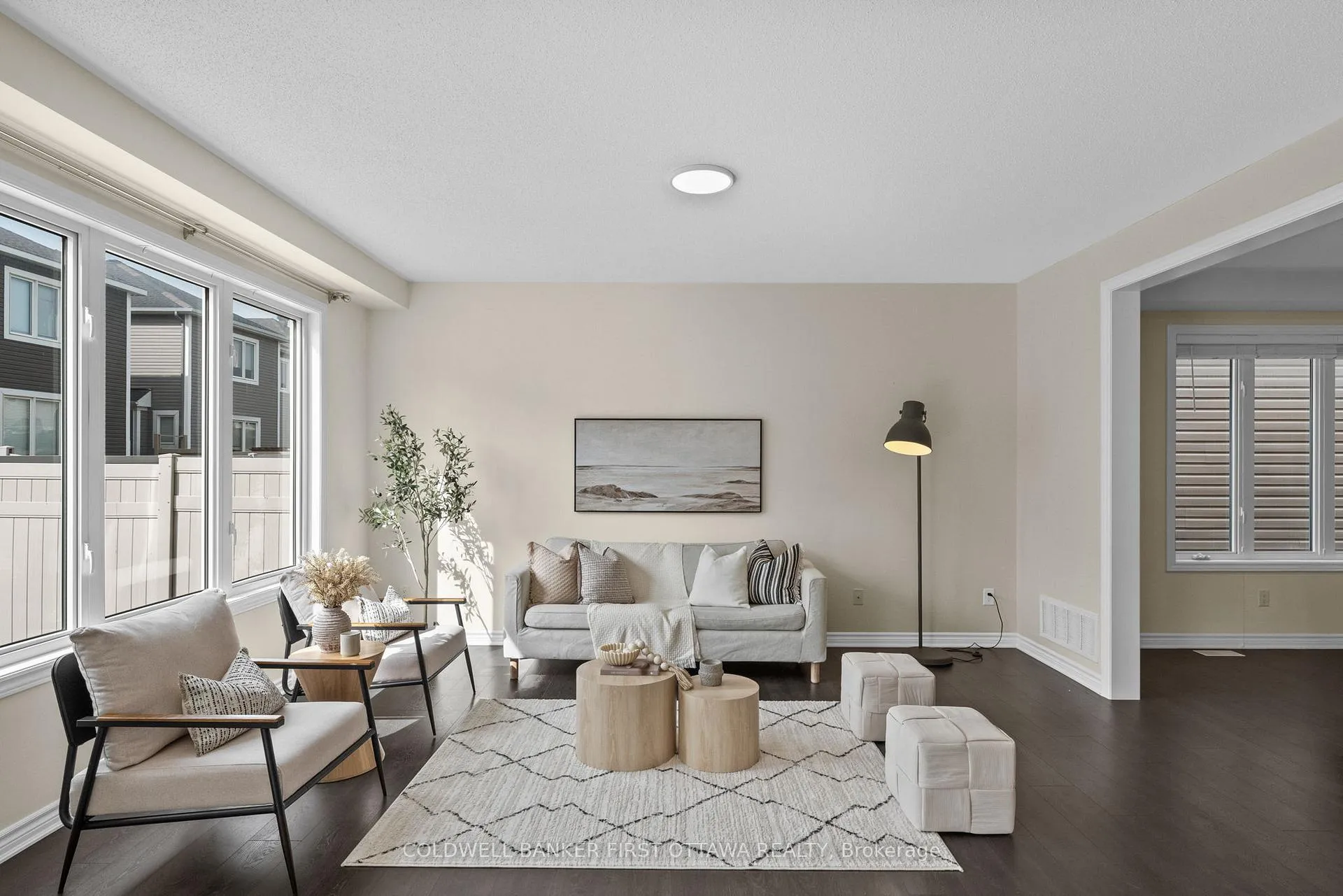 Photo 12 of 657 Dundonald Drive, Ottawa, Barrhaven - Half Moon Bay — HOMEH