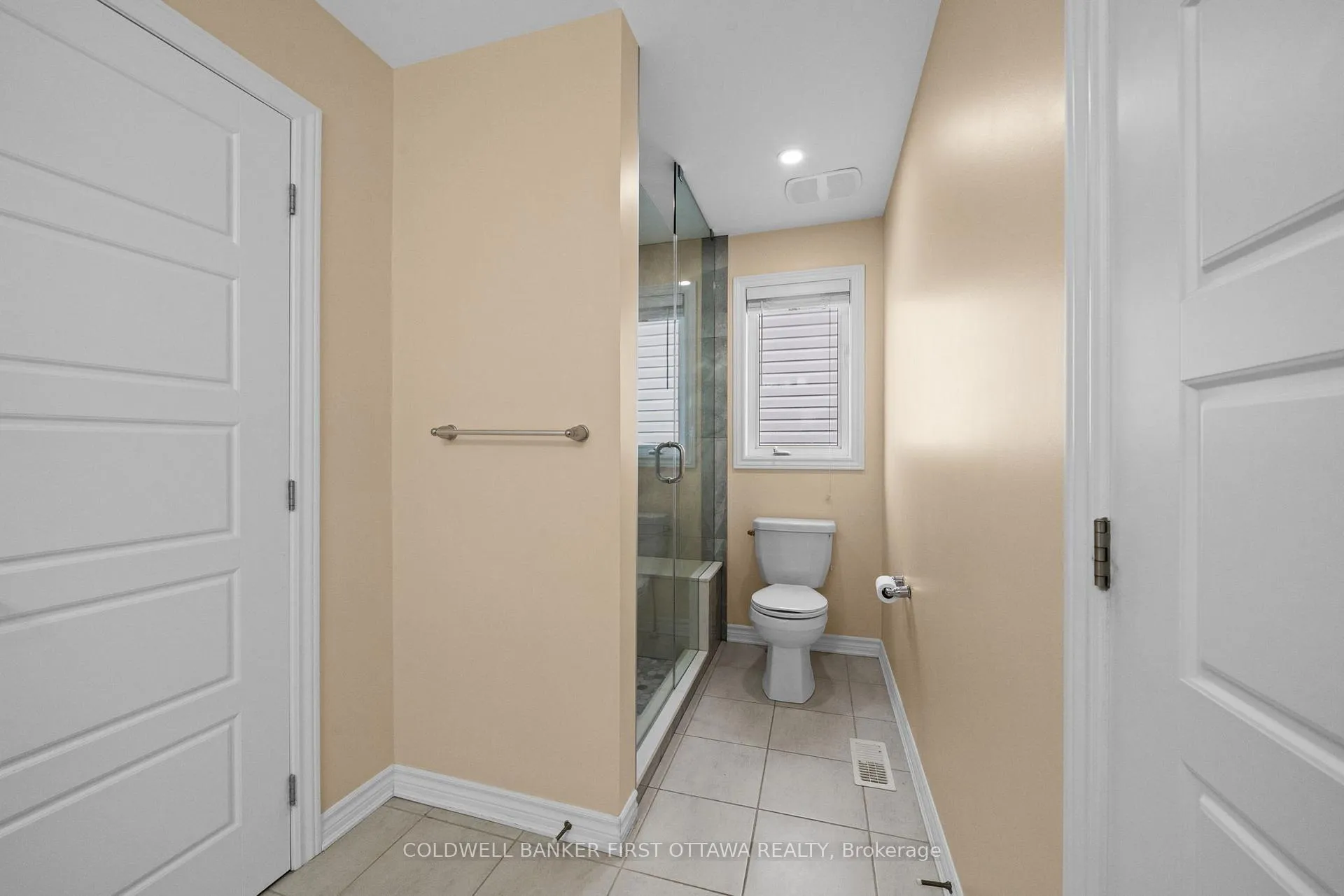 Photo 33 of 657 Dundonald Drive, Ottawa, Barrhaven - Half Moon Bay — HOMEH