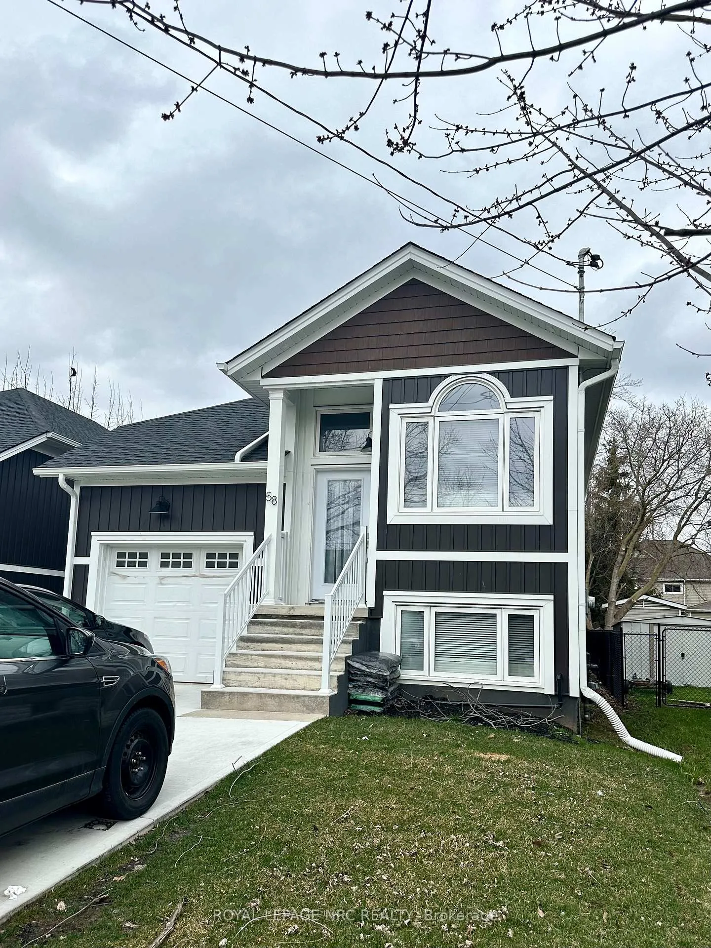 Photo 25 of Unit Upper, 58 Griffith Street, Welland, Welland Downtown — HOMEH