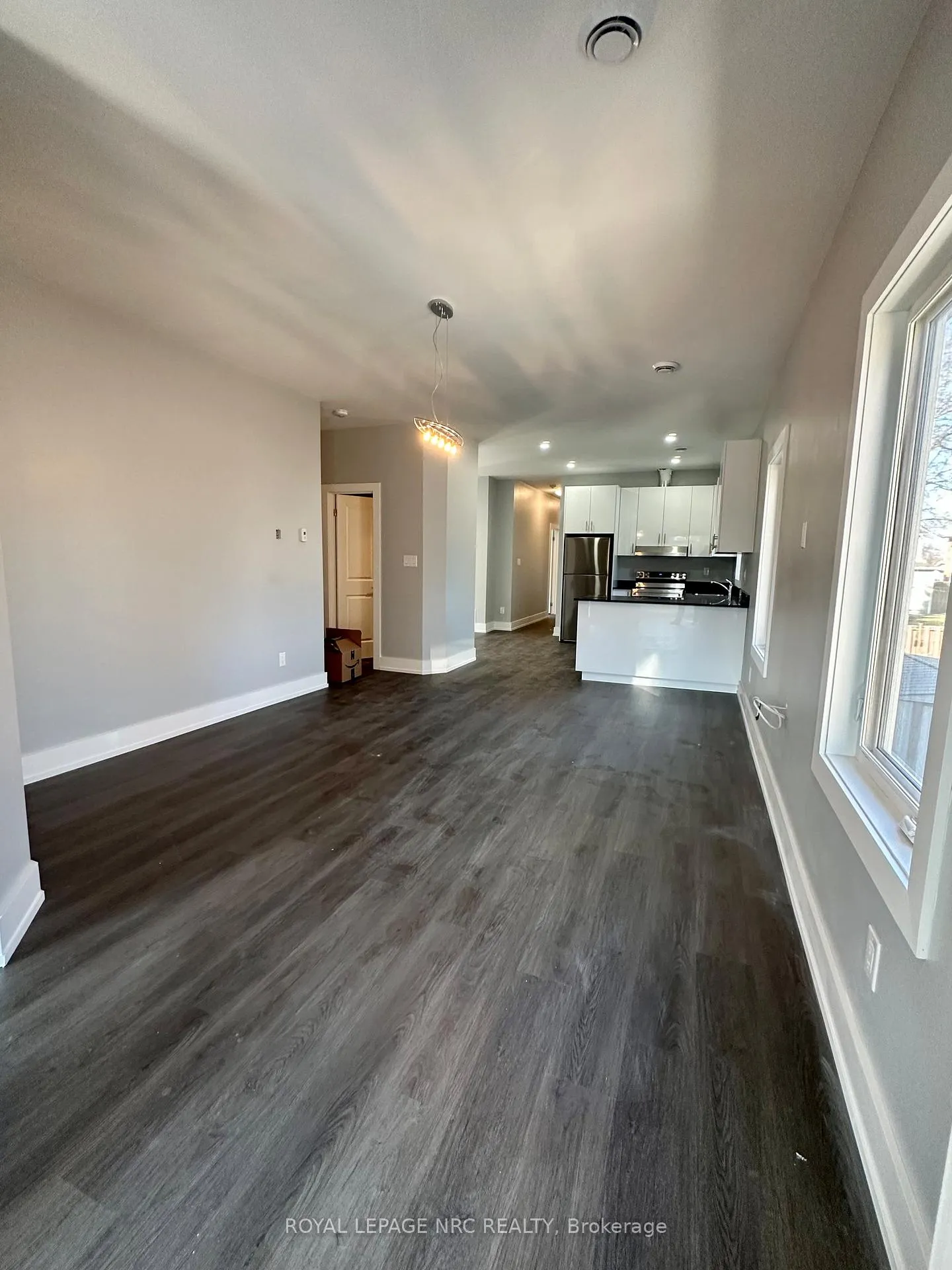 Photo 6 of Unit Upper, 58 Griffith Street, Welland, Welland Downtown — HOMEH