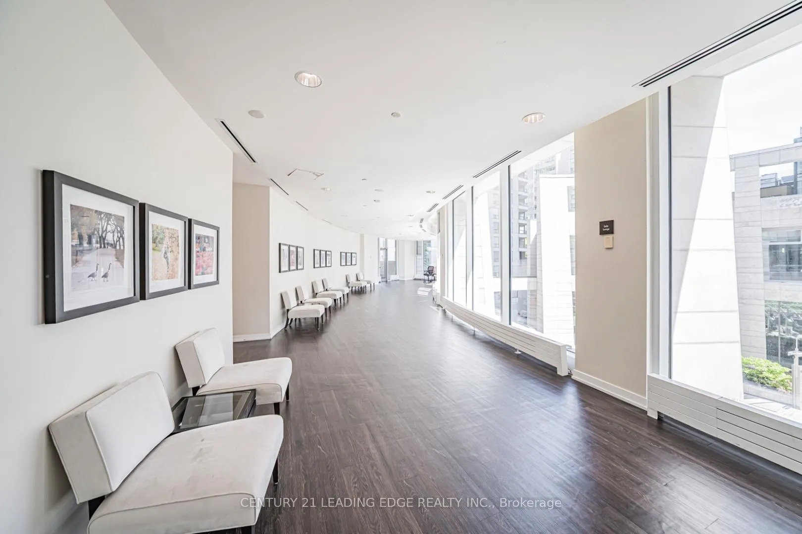 Photo 7 of Unit 5104, 2191 Yonge Street, Toronto, Mount Pleasant West — HOMEH