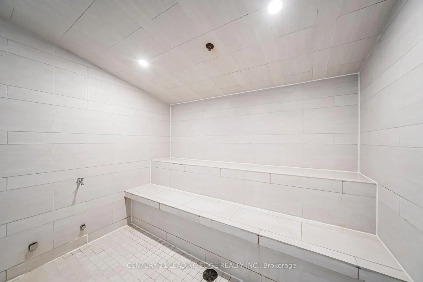 Photo 9 of Unit 5104, 2191 Yonge Street, Toronto, Mount Pleasant West — HOMEH