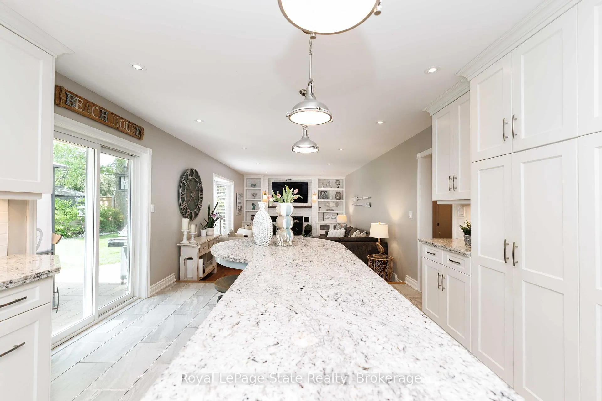 Photo 9 of 8 Cheval Drive, Grimsby, Grimsby Beach — HOMEH