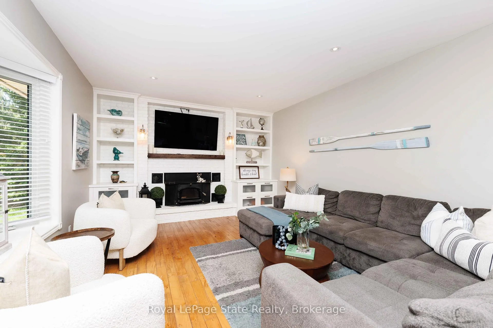 Photo 11 of 8 Cheval Drive, Grimsby, Grimsby Beach — HOMEH