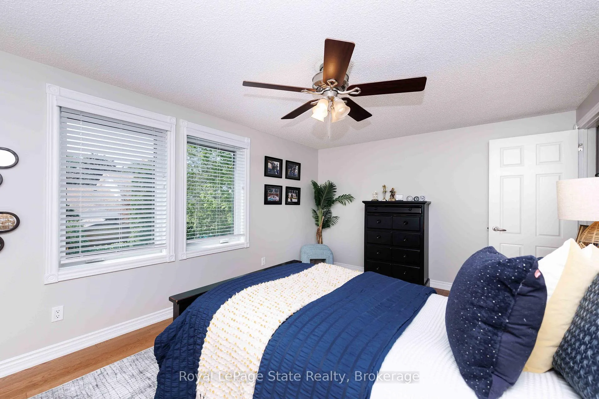Photo 32 of 8 Cheval Drive, Grimsby, Grimsby Beach — HOMEH