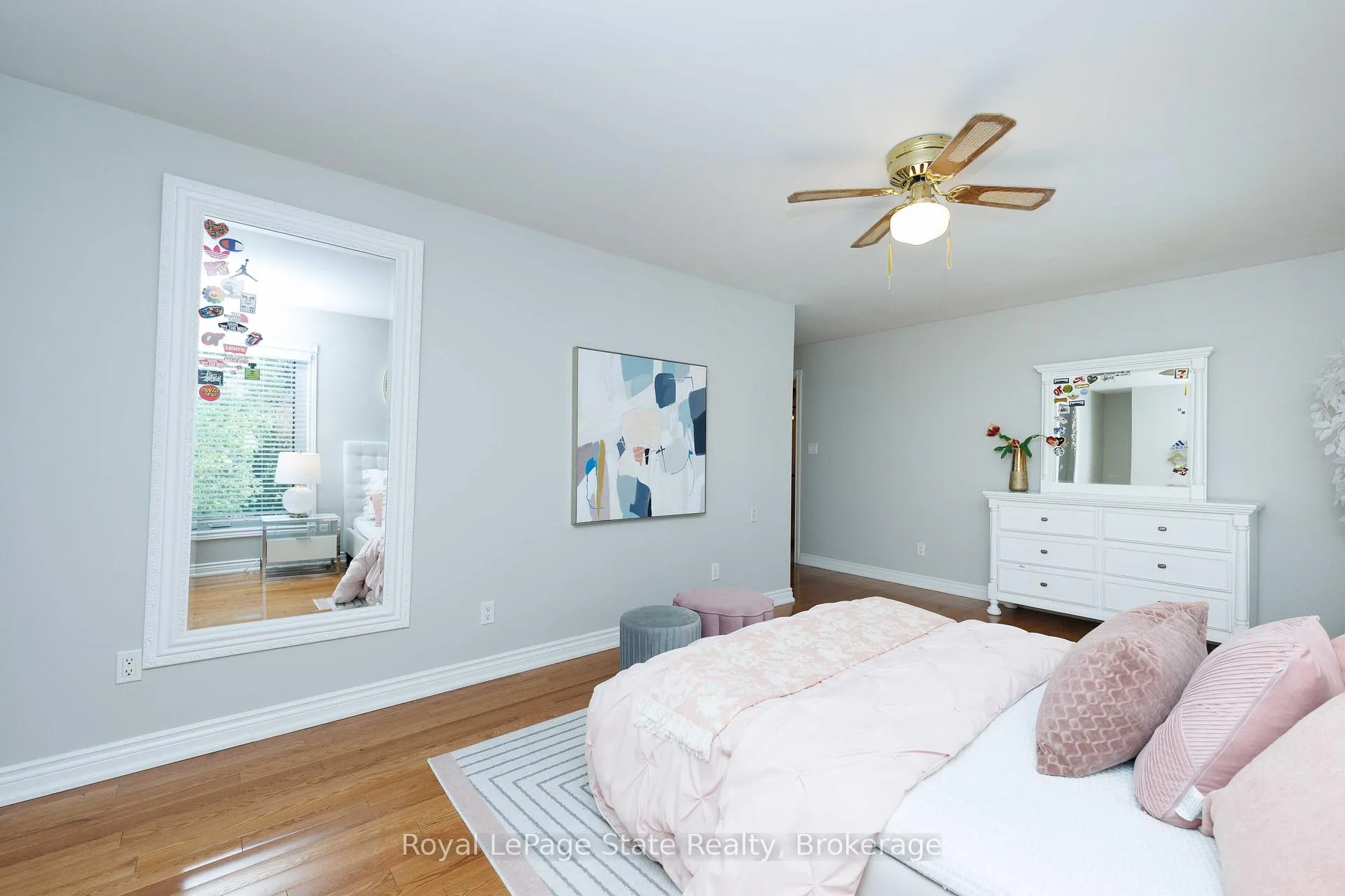 Photo 35 of 8 Cheval Drive, Grimsby, Grimsby Beach — HOMEH