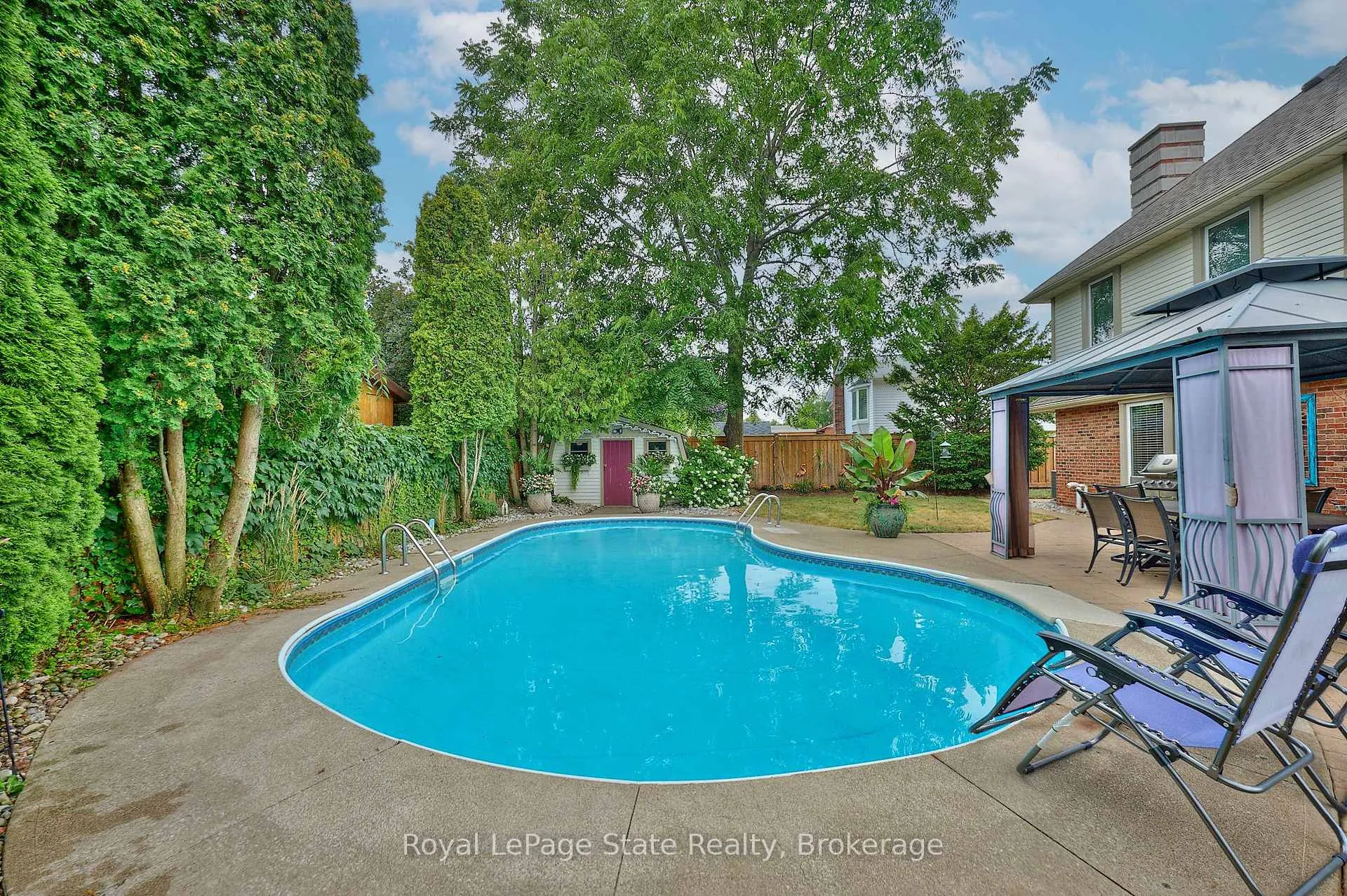 Photo 45 of 8 Cheval Drive, Grimsby, Grimsby Beach — HOMEH