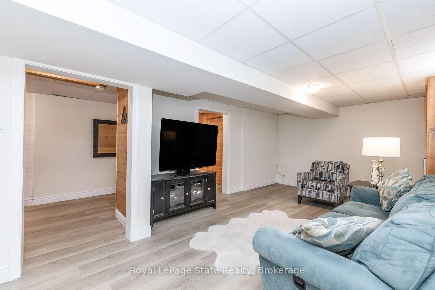 Photo 41 of 8 Cheval Drive, Grimsby, Grimsby Beach — HOMEH