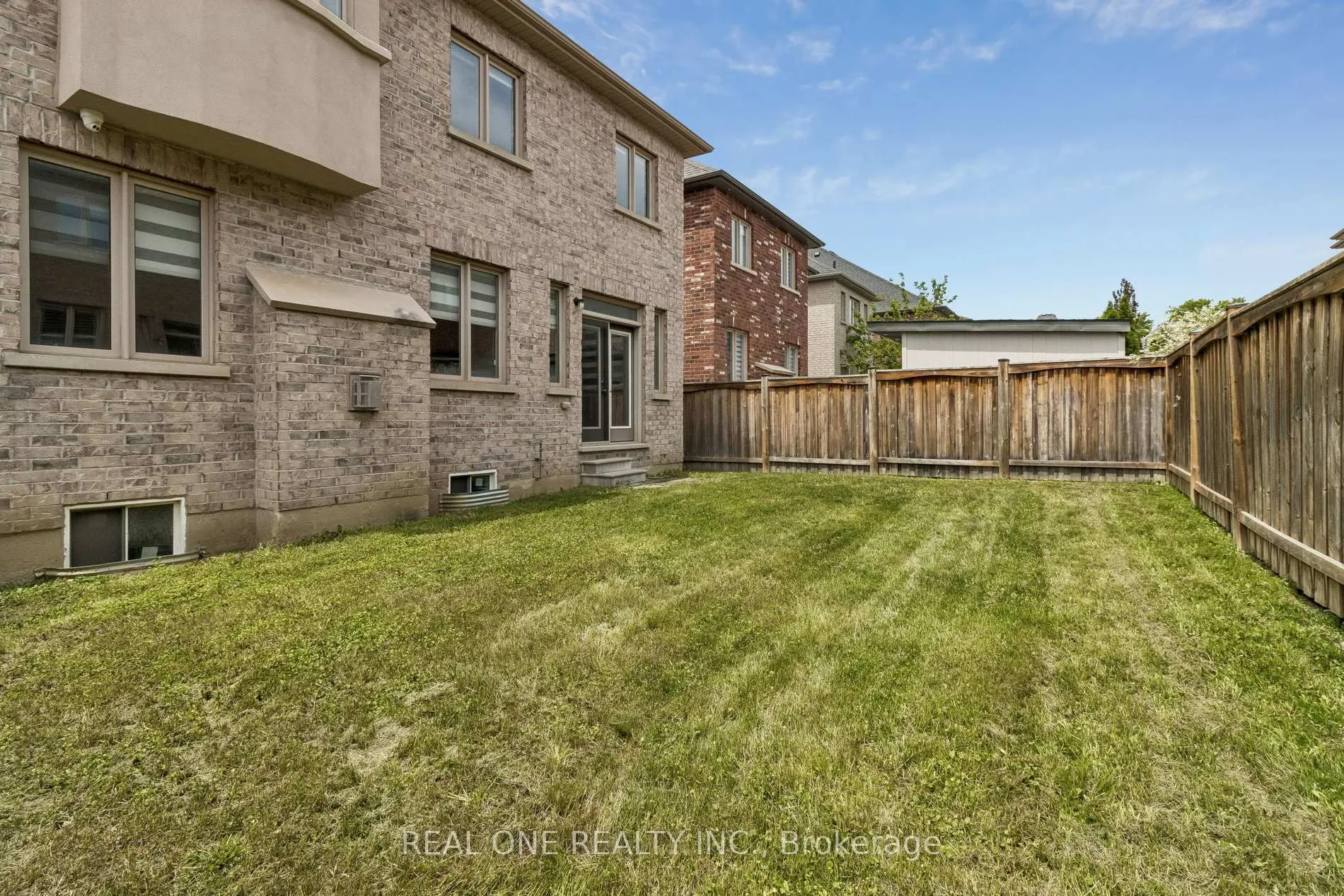 Photo 49 of 19 Rivoli Drive, Vaughan, Vellore Village — HOMEH