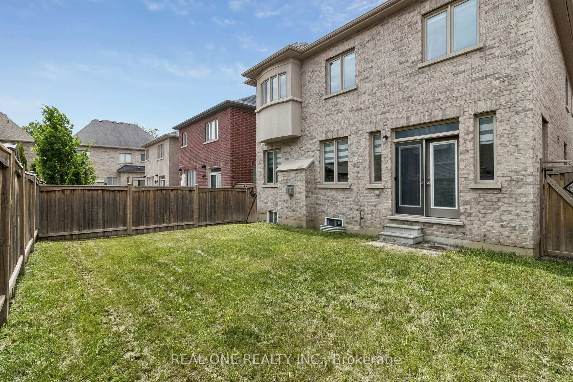 Photo 50 of 19 Rivoli Drive, Vaughan, Vellore Village — HOMEH