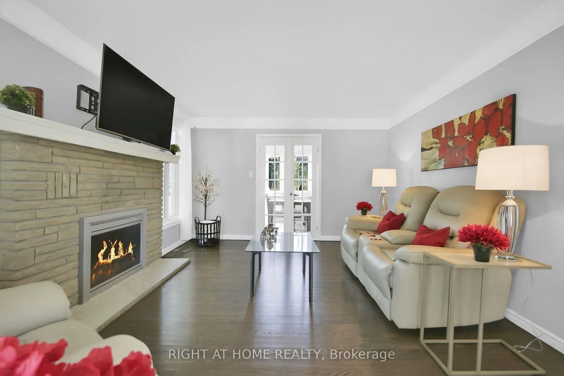 Photo 8 of 4179 Alfalfa Street, Ottawa, Vernon — HOMEH