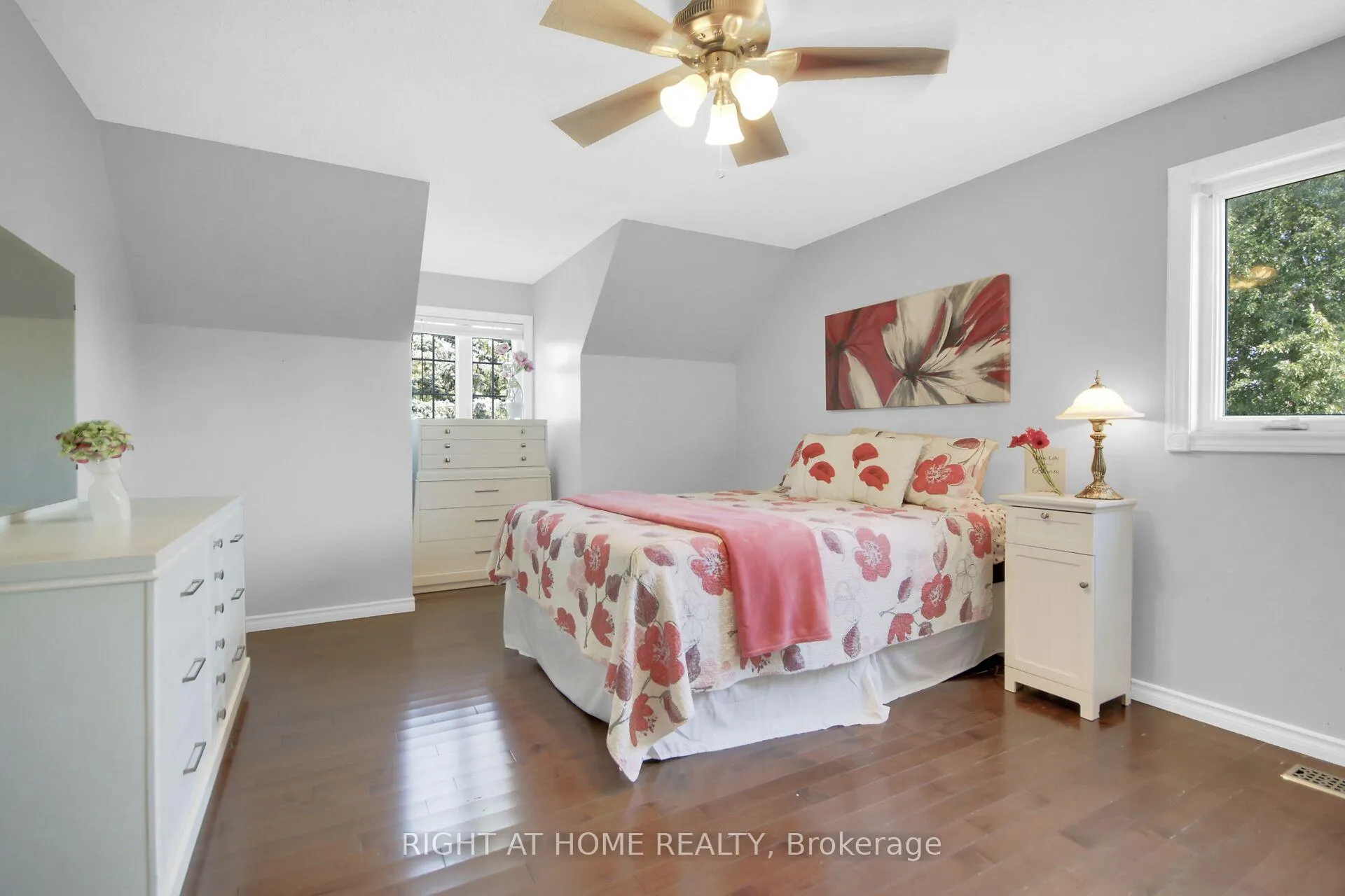 Photo 21 of 4179 Alfalfa Street, Ottawa, Vernon — HOMEH